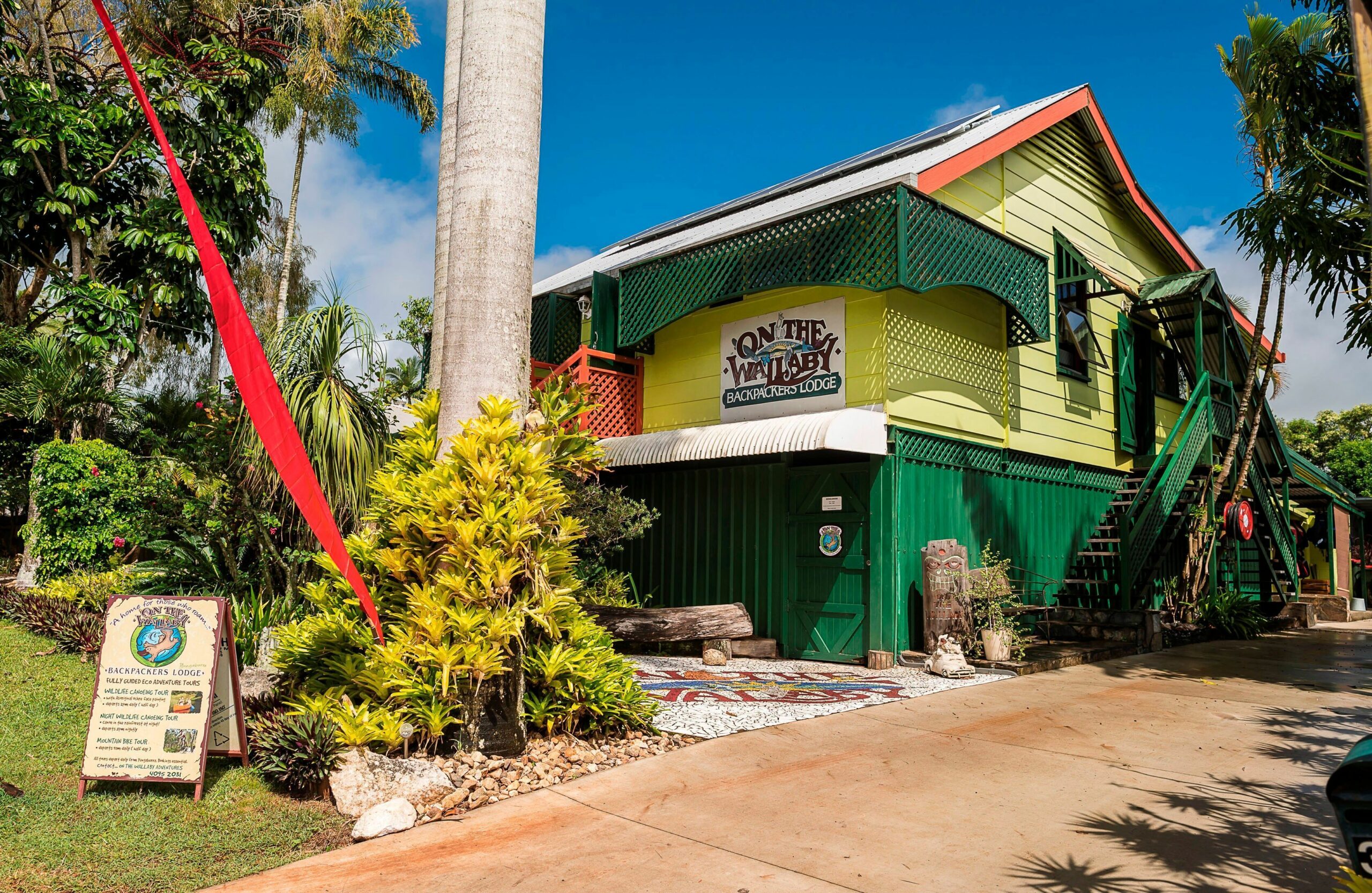 On The Wallaby Eco Lodge - Hostel