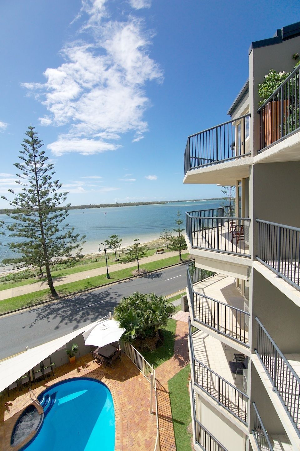 Bayview Beach Holiday Apartments