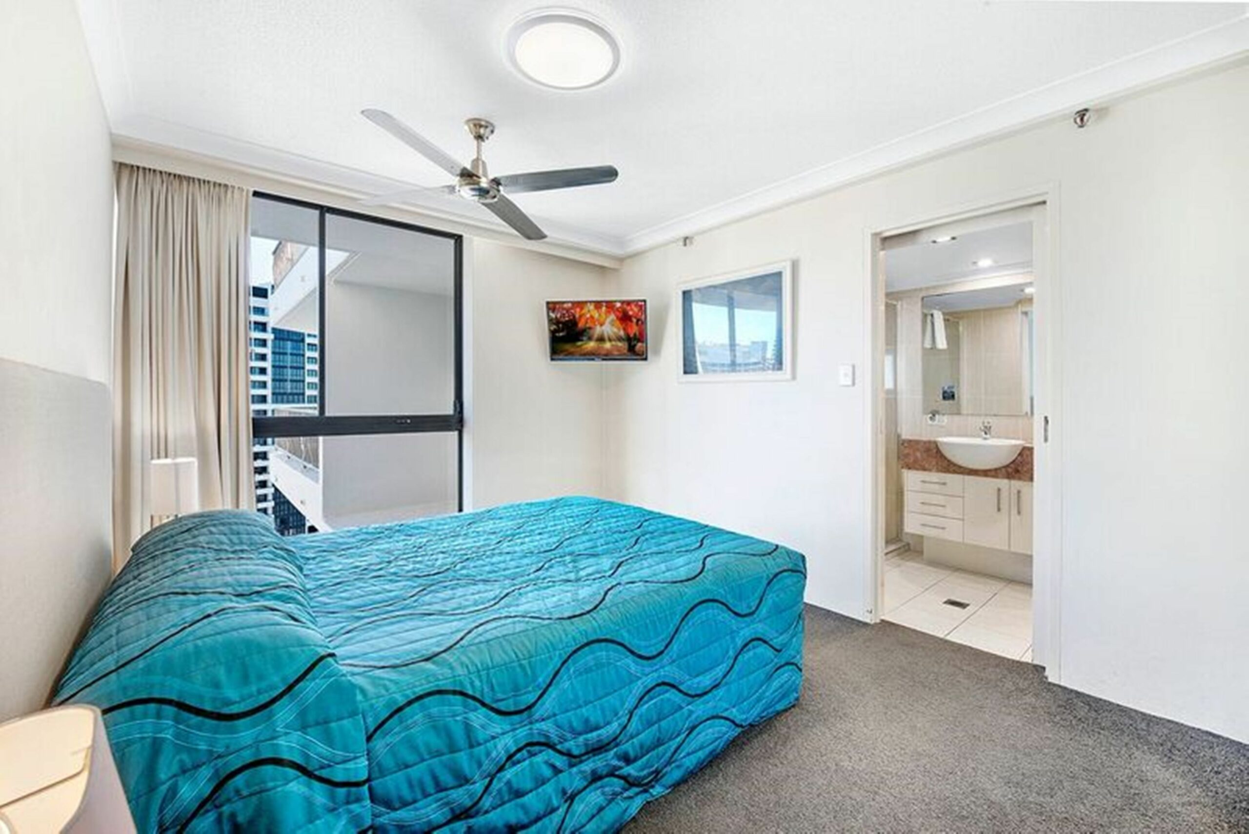 ULTIQA Beach Haven At Broadbeach