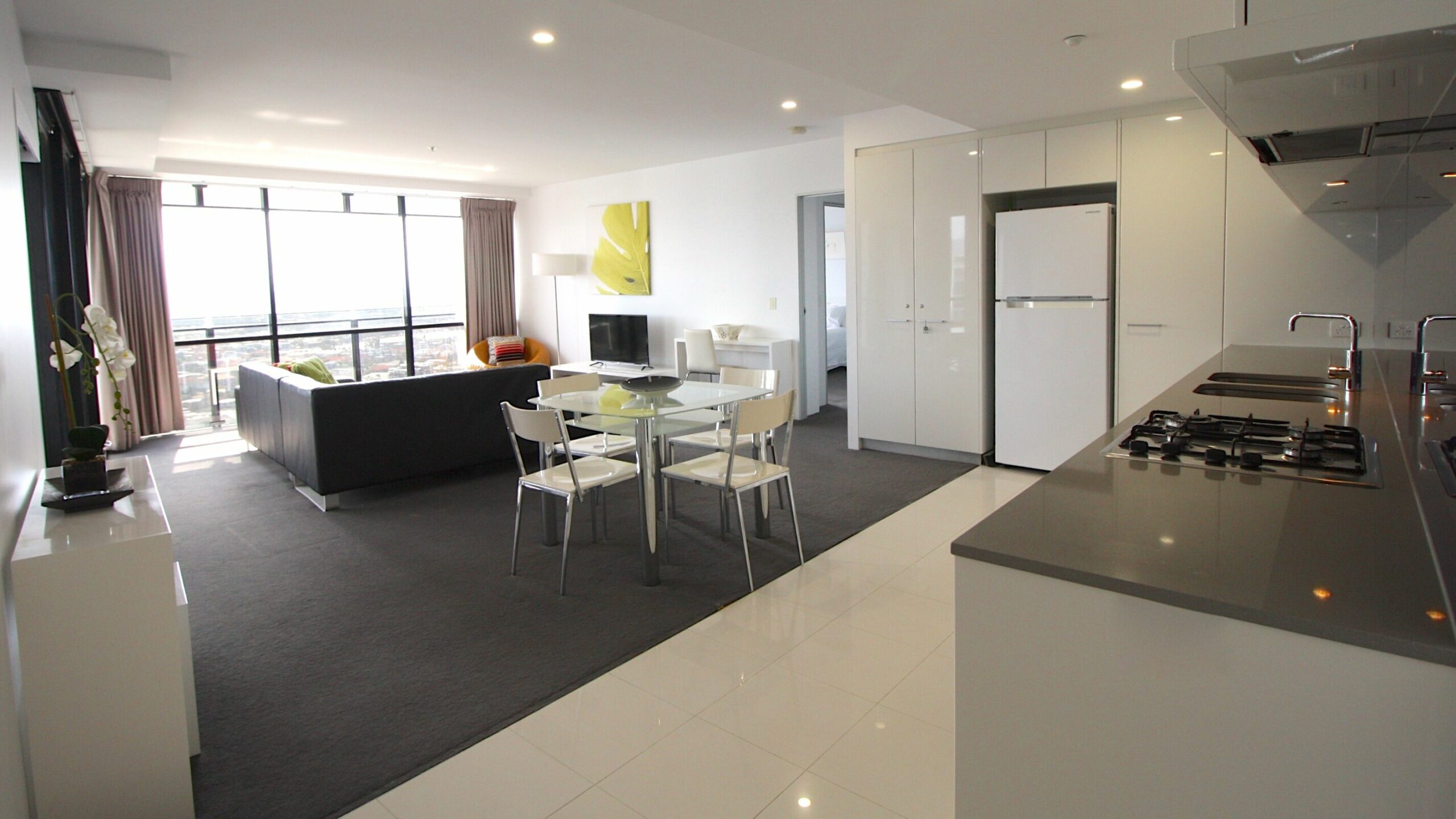 Cavill Avenue Luxury Private Apartments