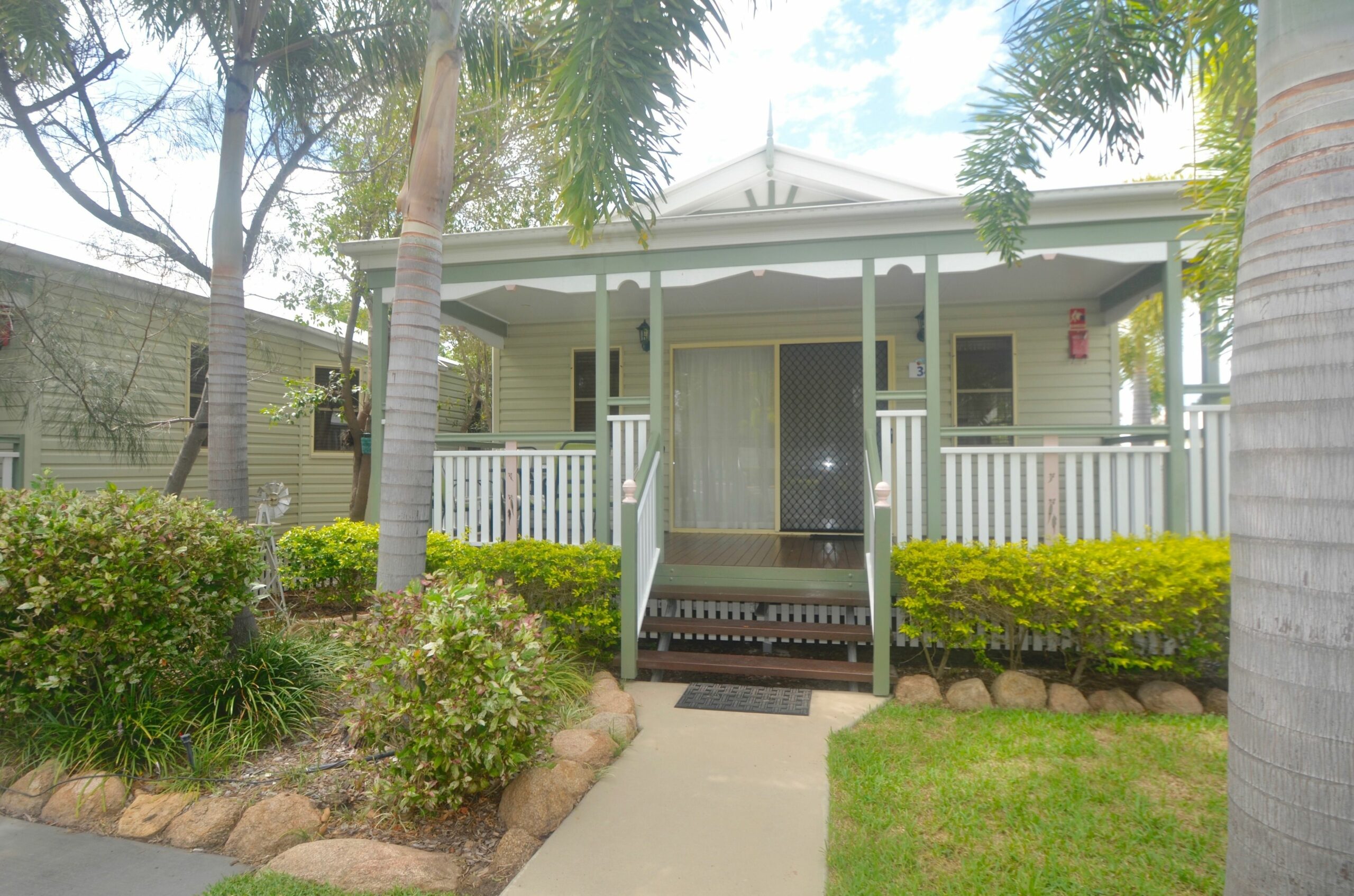 Barney Beach Accommodation