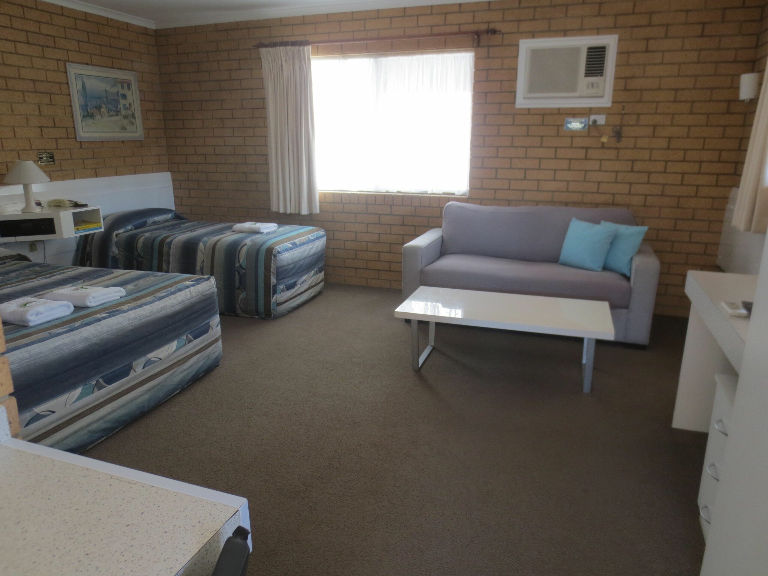 Aspley Pioneer Motel