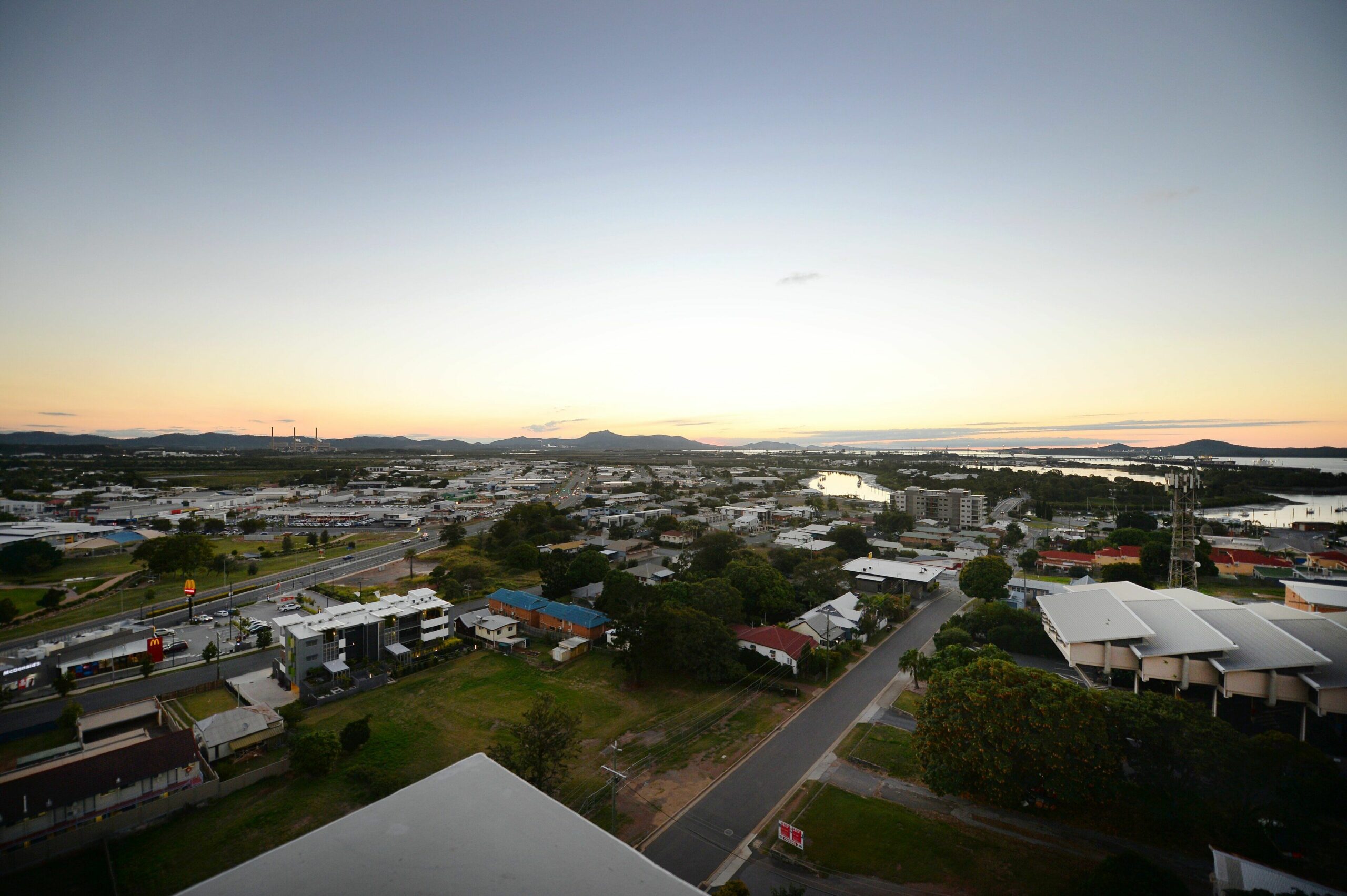 Oaks Gladstone Grand Hotel