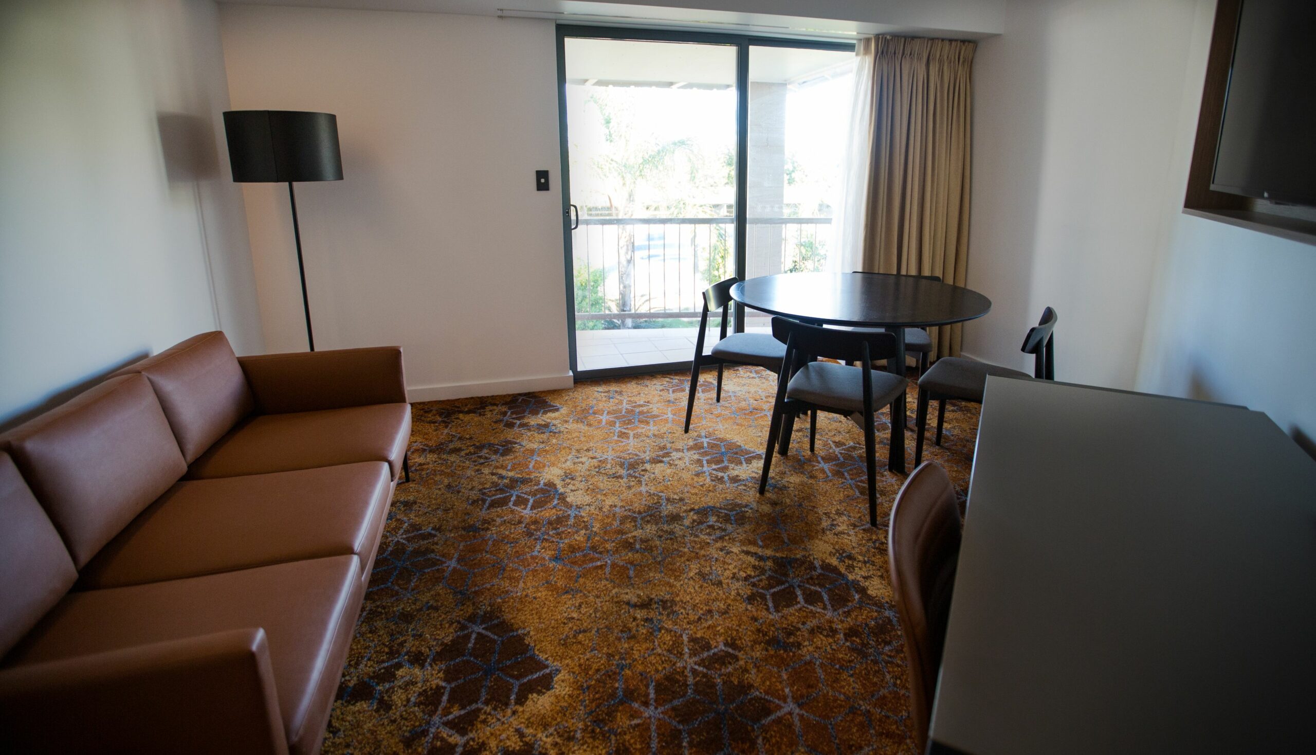 Crowne Plaza Alice Springs Lasseters