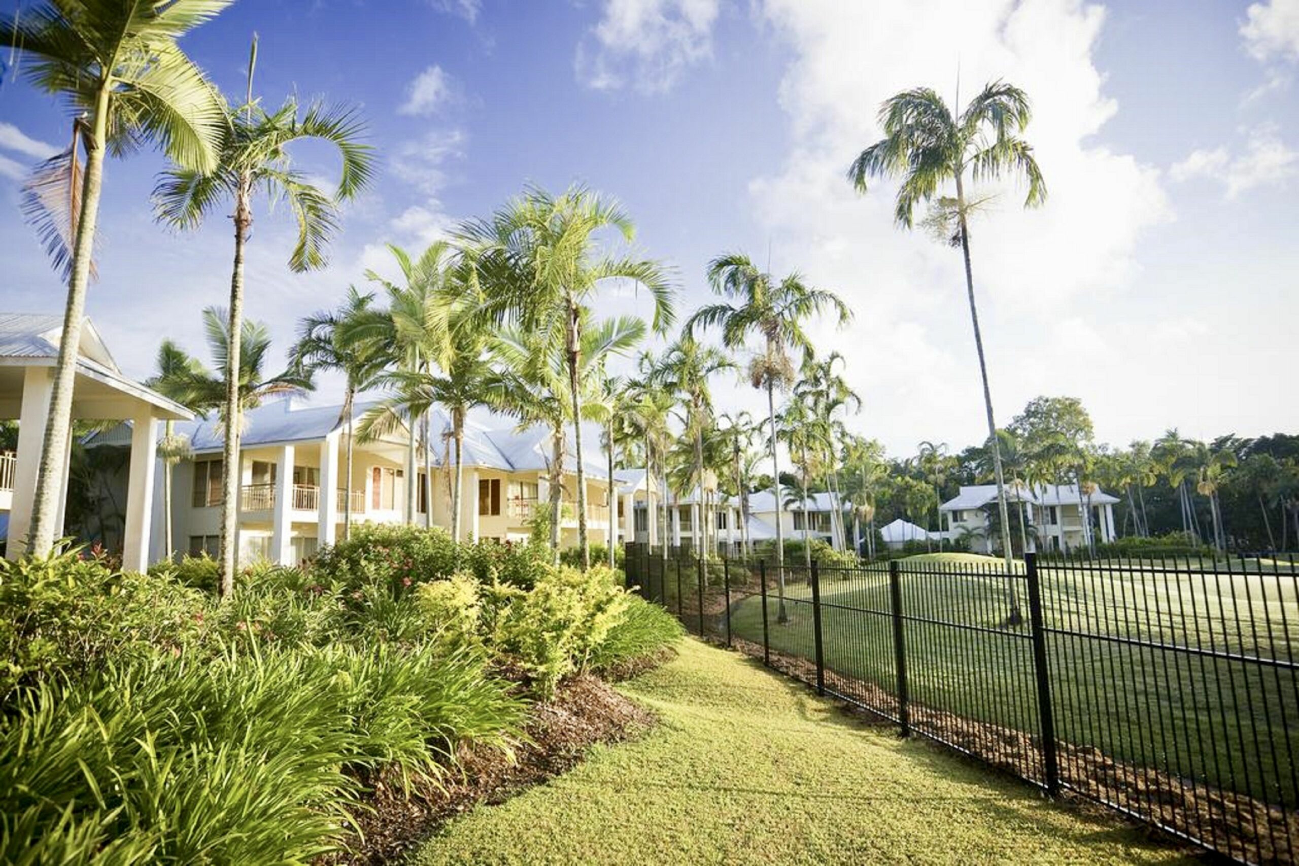 Paradise Links Port Douglas Luxury Villa