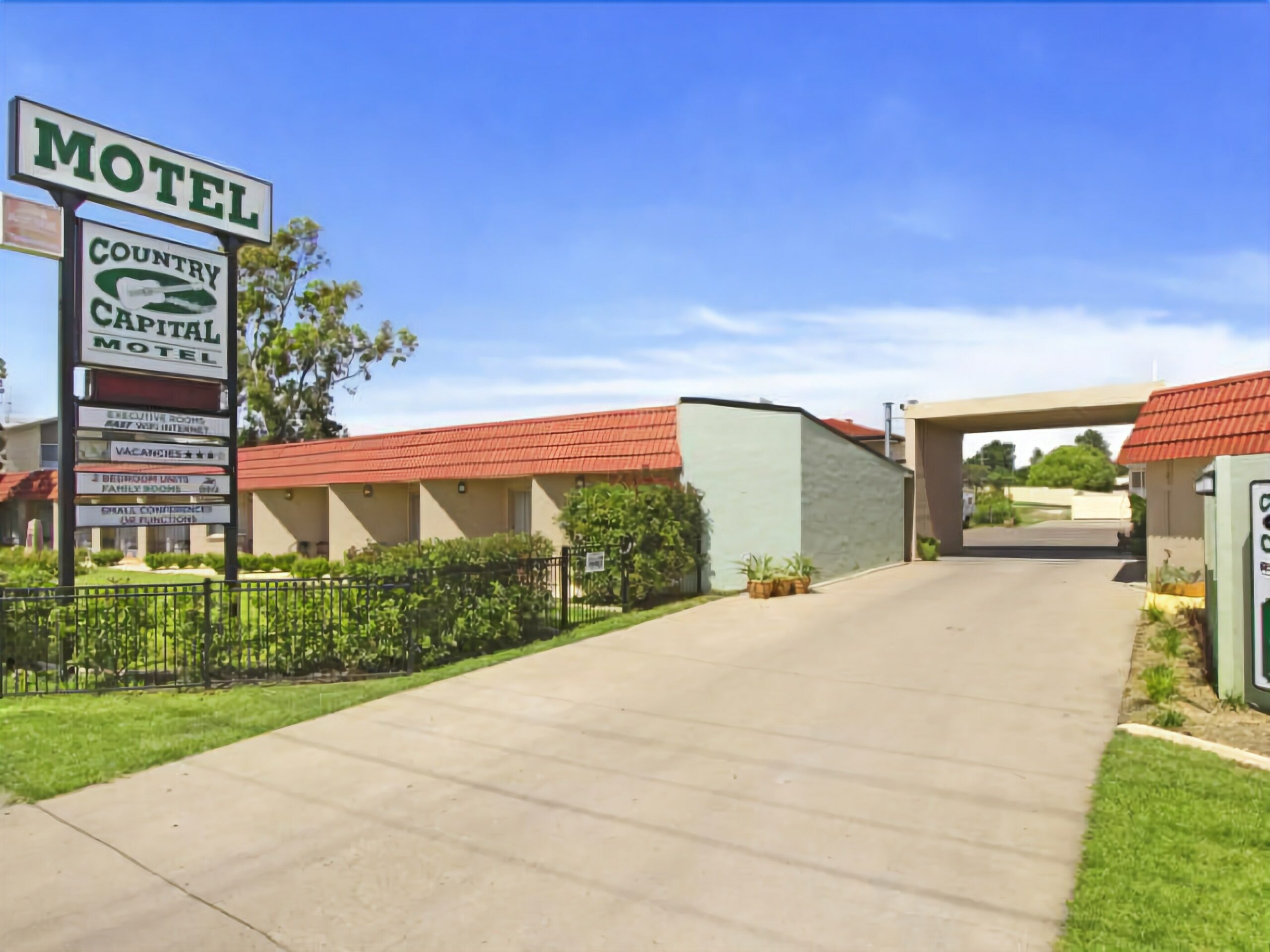 Country Capital Motel