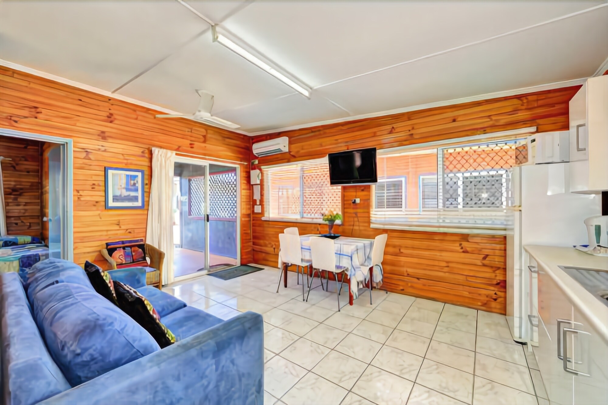 Bargara Gardens Motel & Holiday Villas