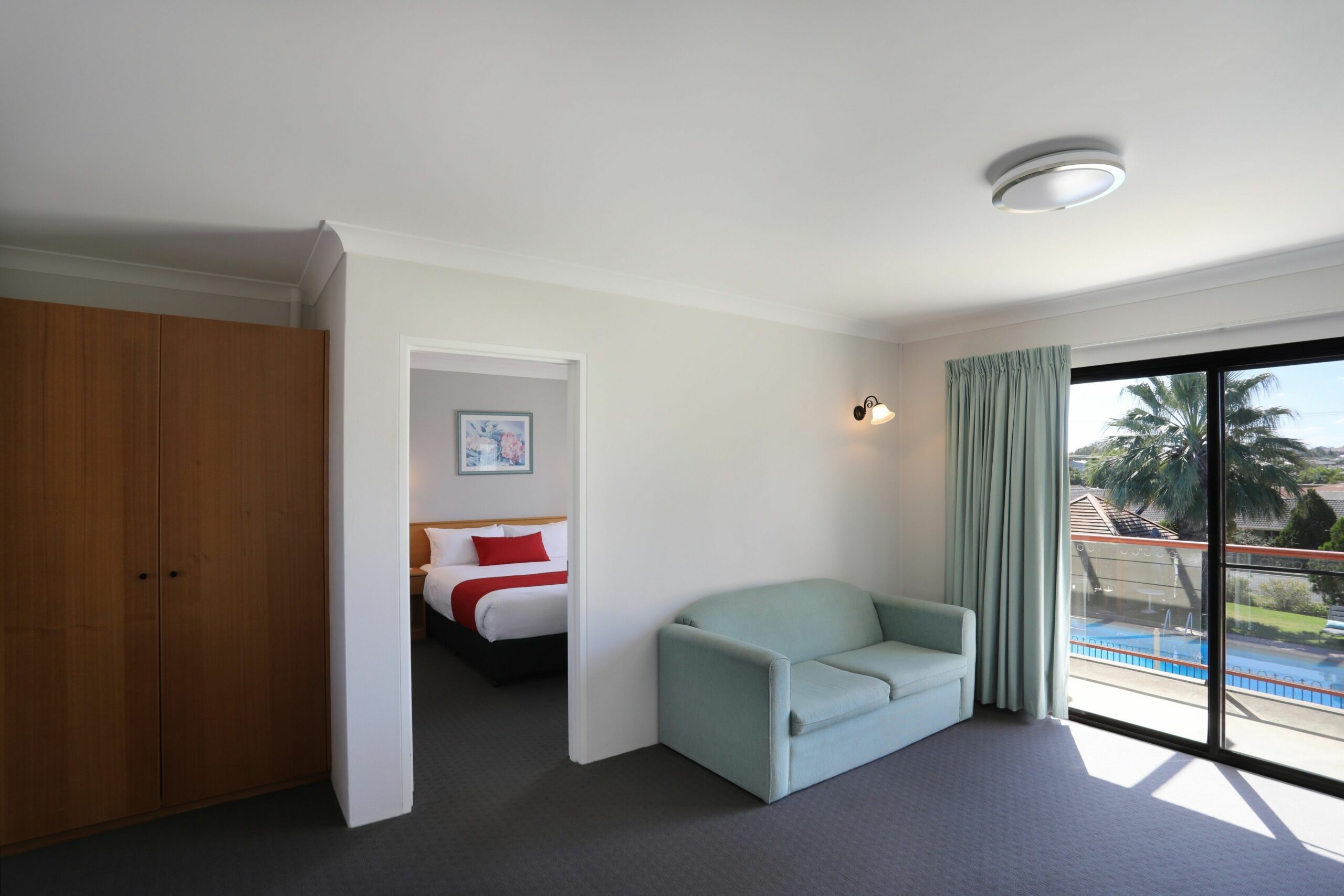 Redhill Tamworth Motor Inn & Conference Centre