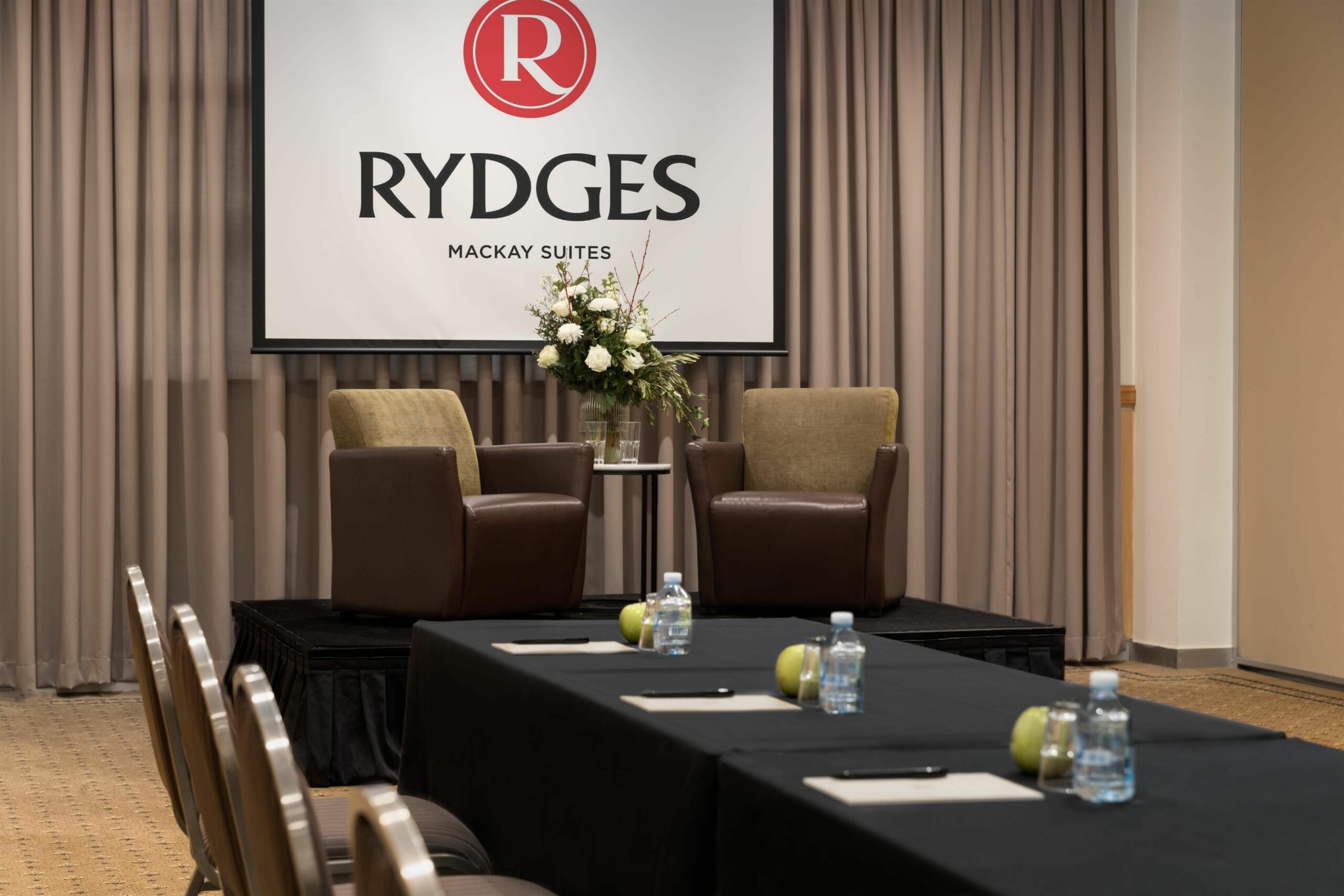 Rydges Mackay Suites