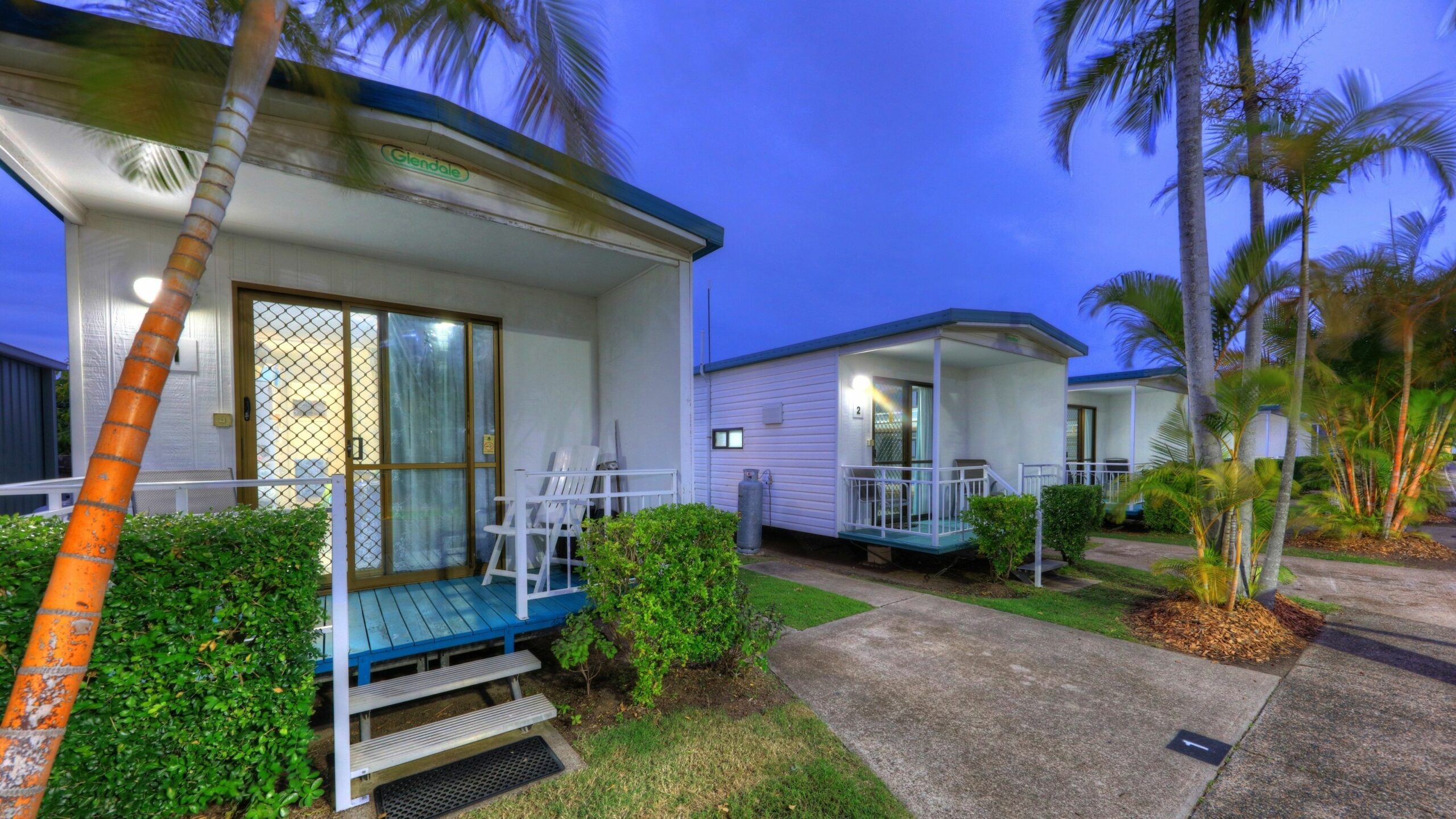 Alex Beach Cabins