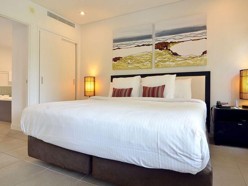 Sea Temple Port Douglas Luxury Penthouses - Swim Outs & Spa Apartments