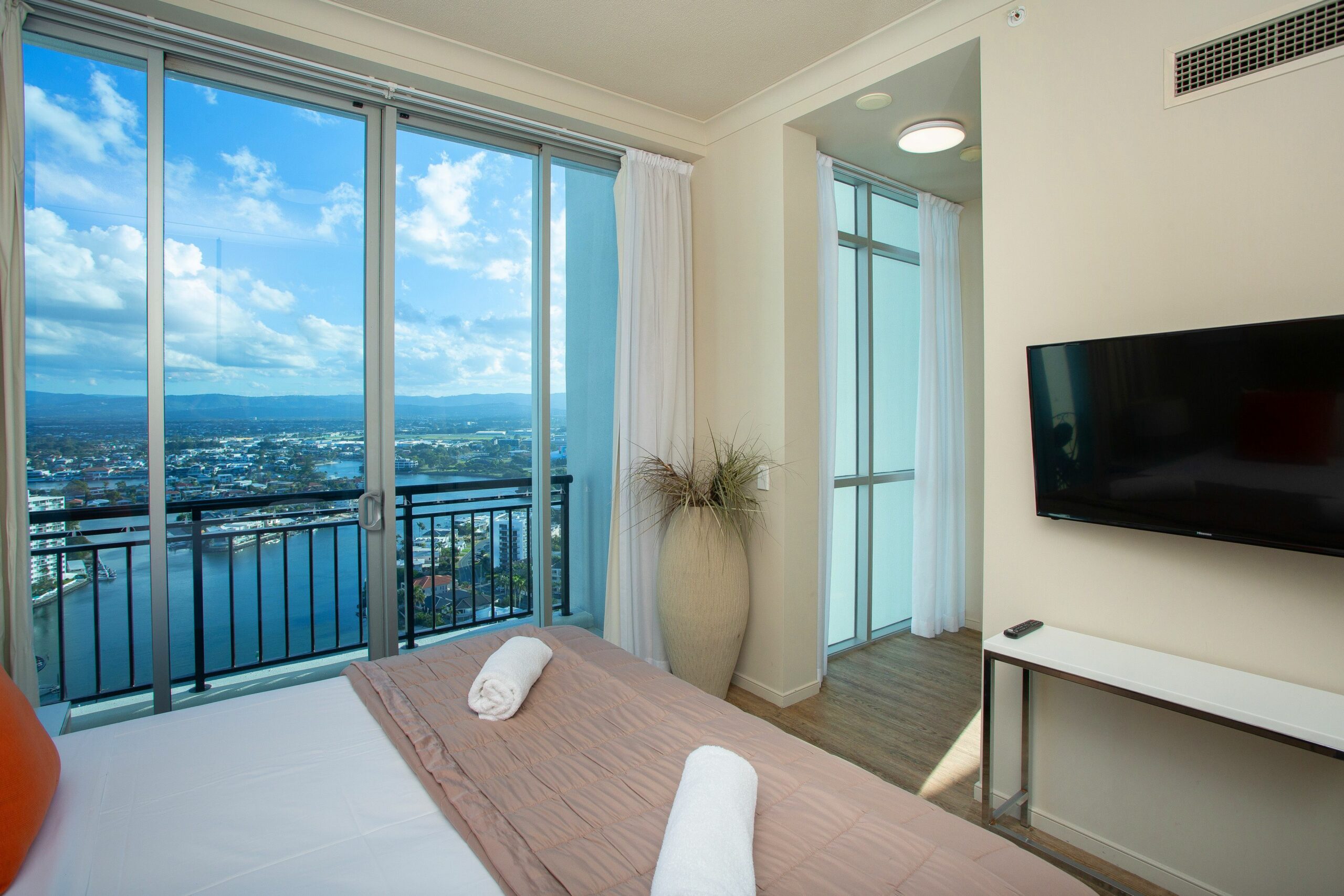 Chevron Renaissance Private Apartments