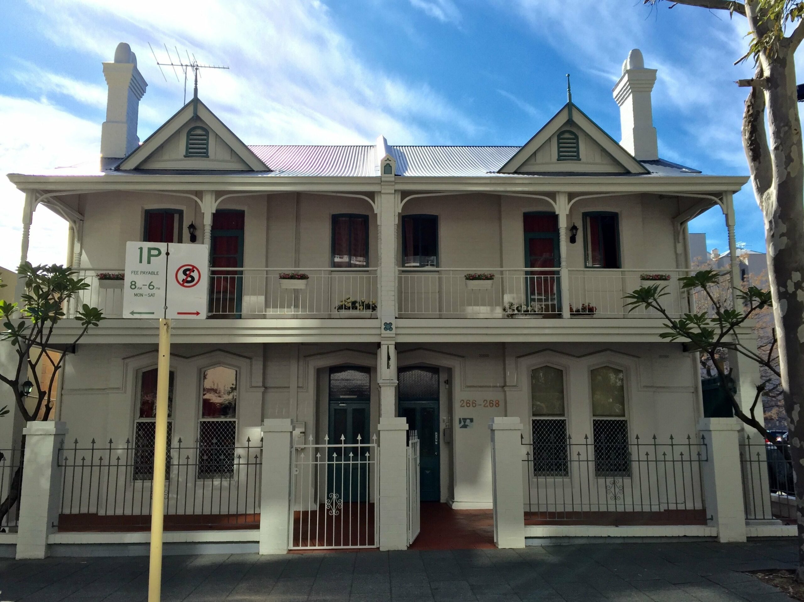 Hay Street Traveller’s Inn – Hostel