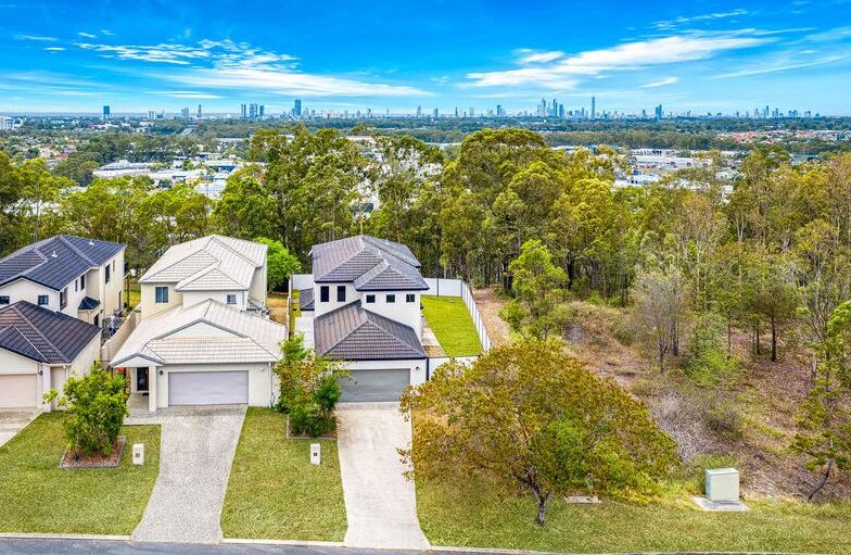 Central Gold Coast Large, Modern, Elevated Home