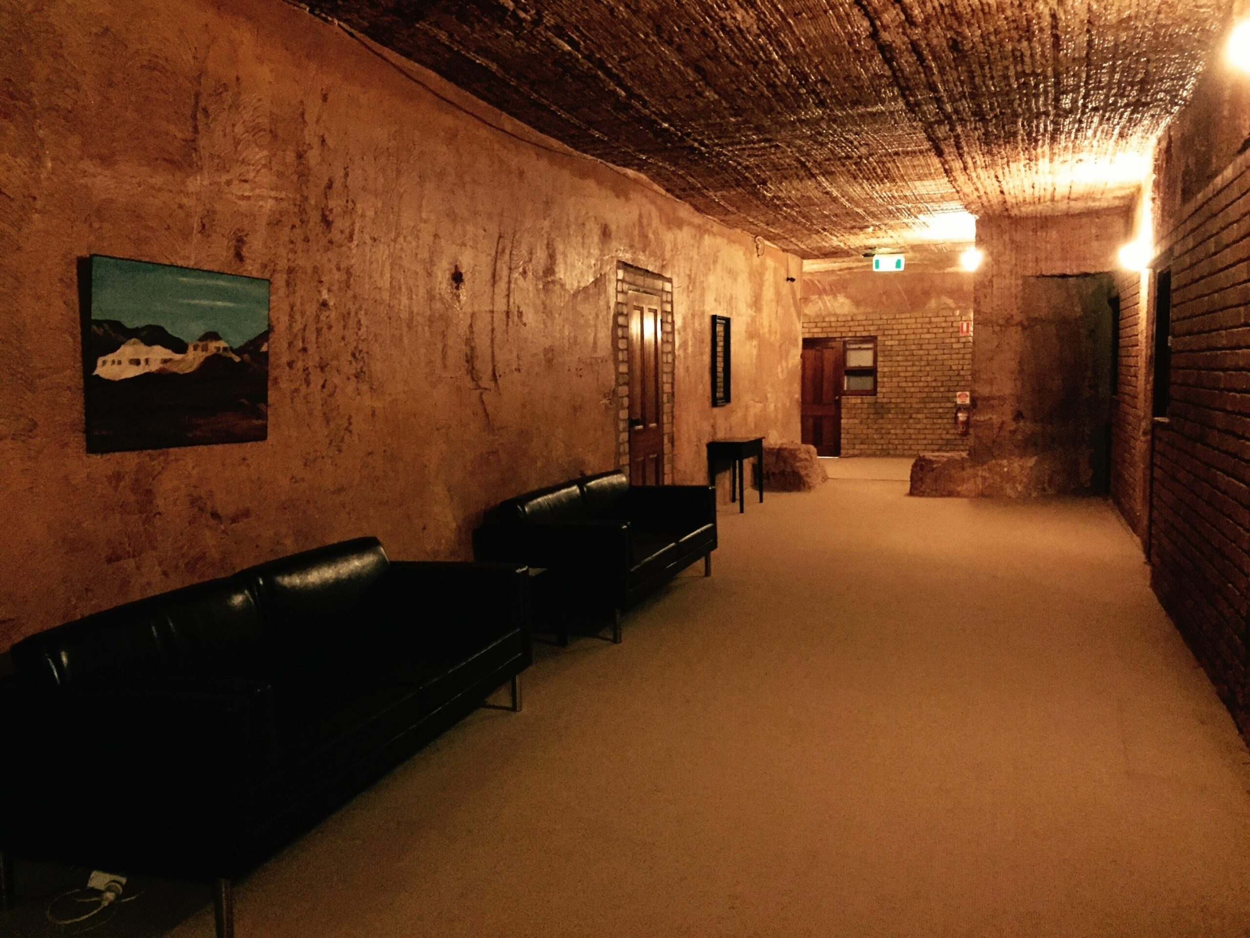 The Lookout Cave Underground Motel