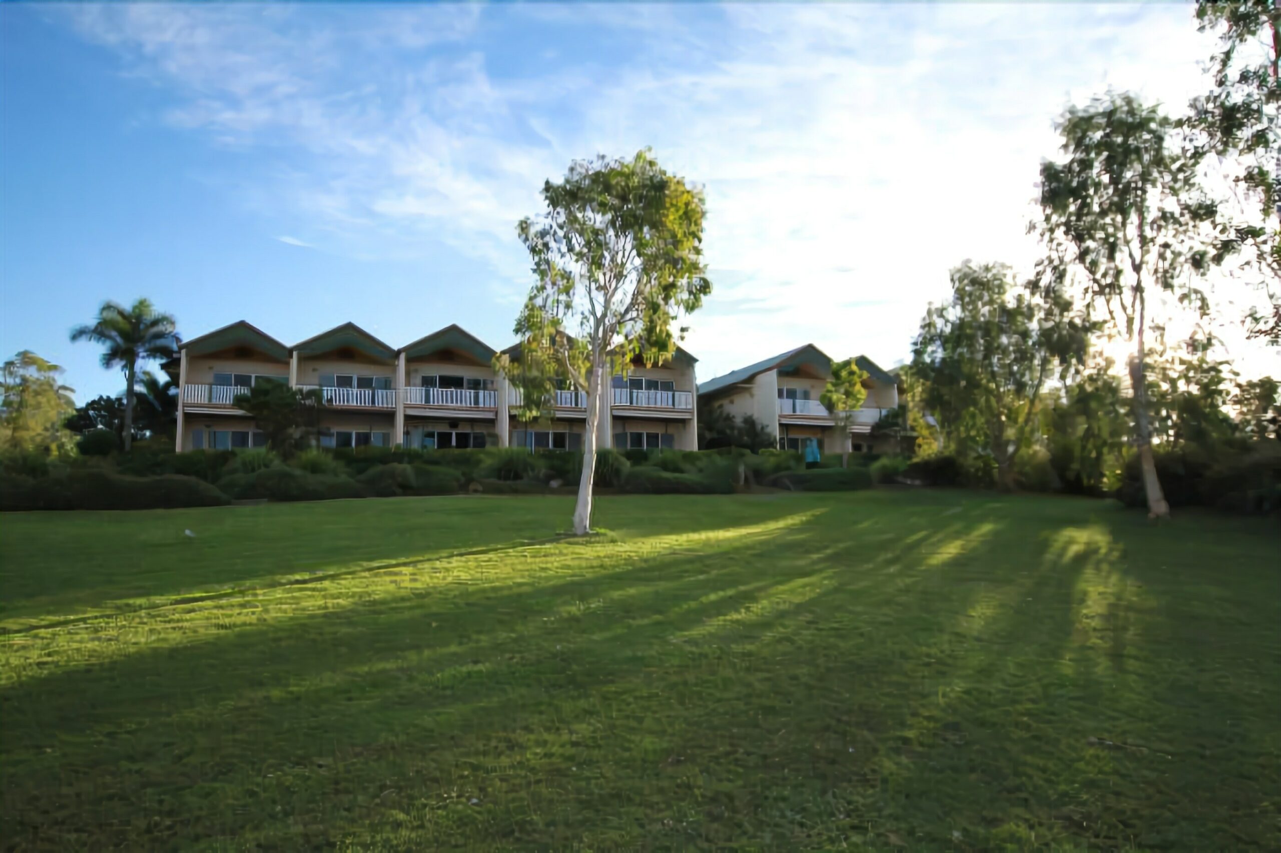 Tinaroo Lake Resort