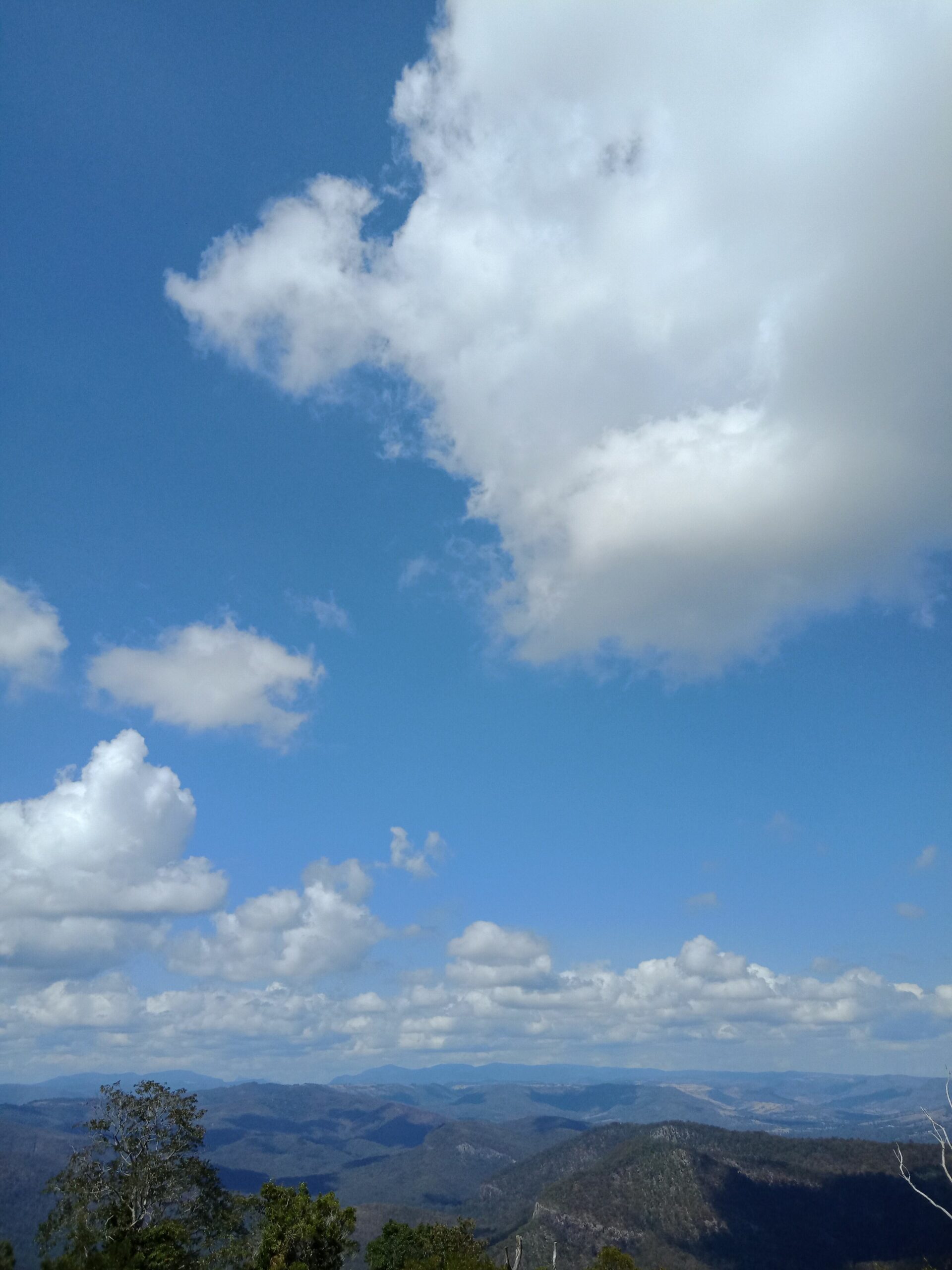 Mountain Lookout, the weekender Mt Tamborine