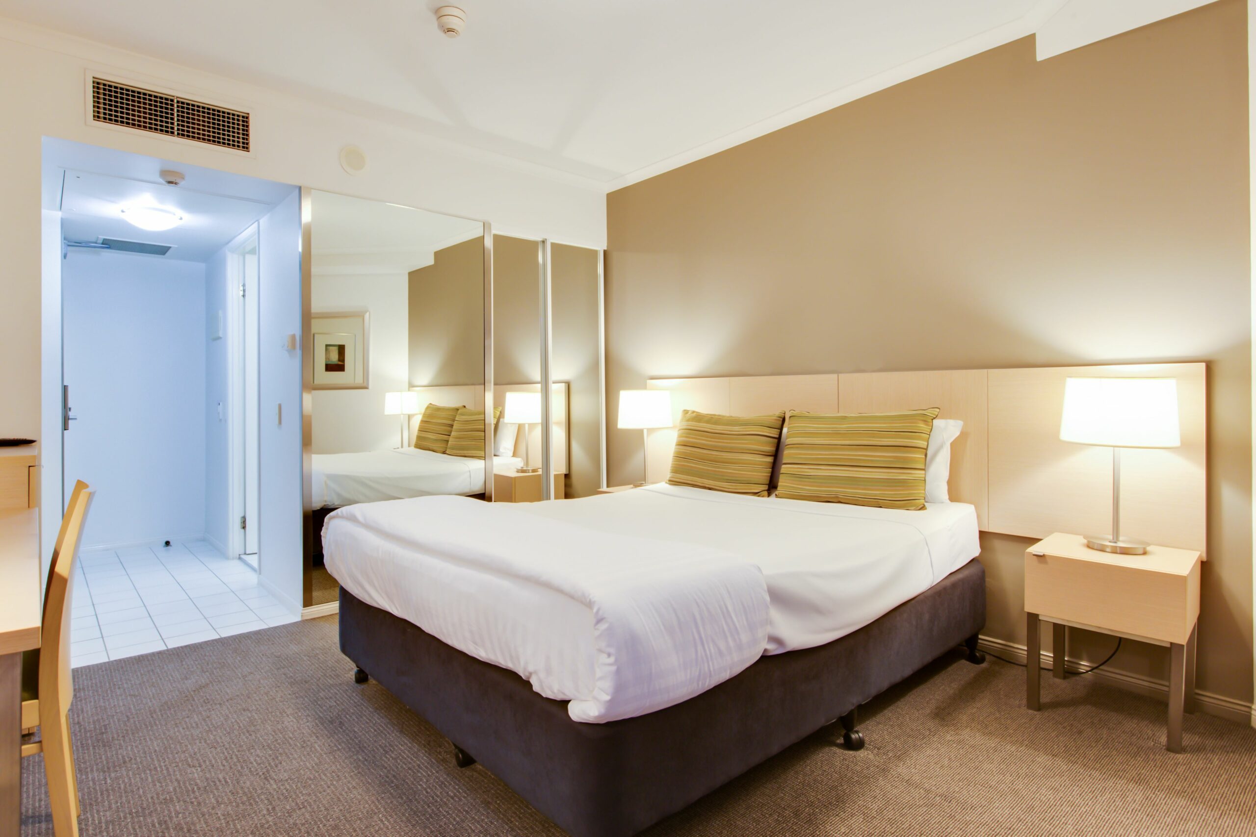 Oakwood Hotel & Apartments Brisbane