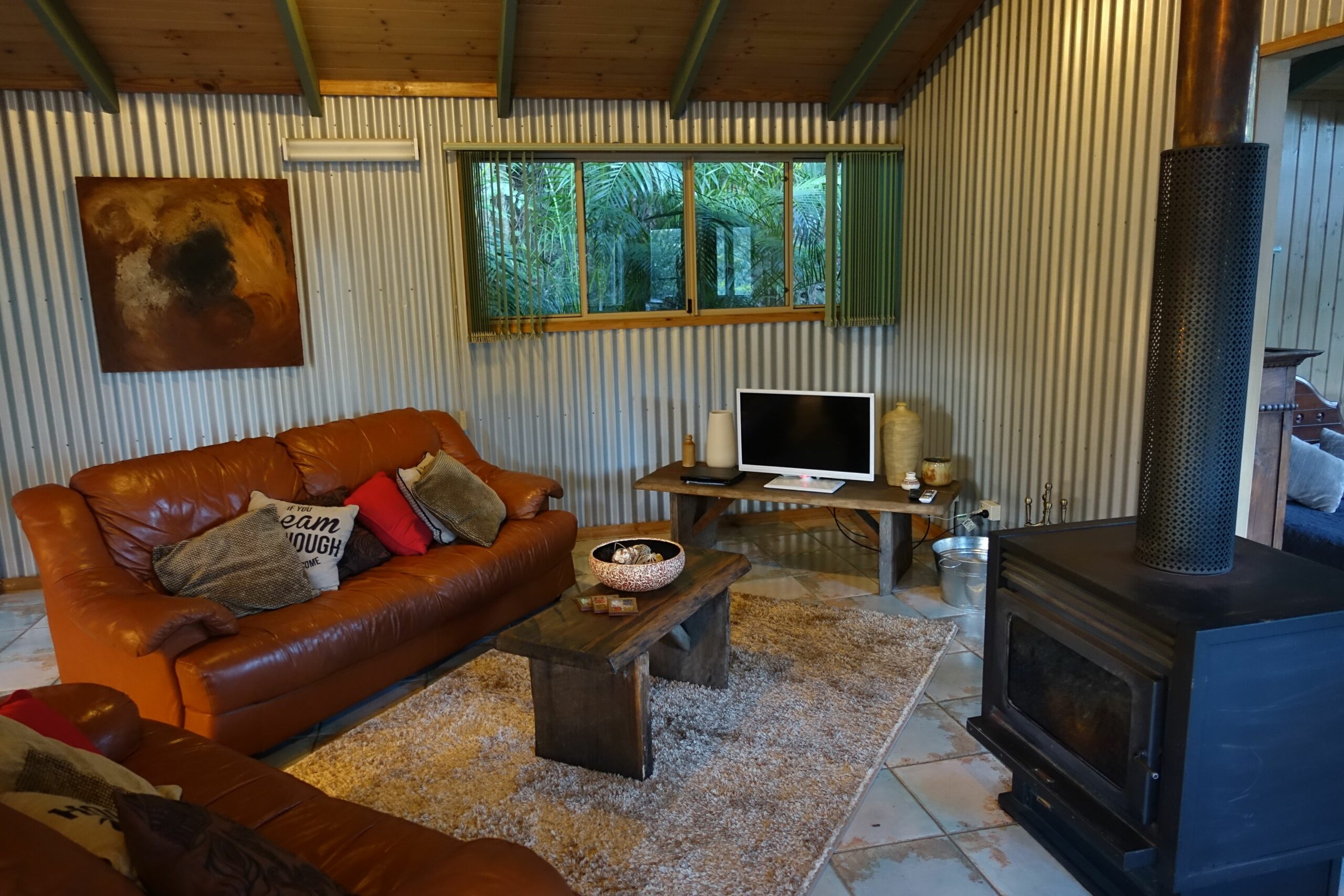 Treetops Accommodation Montville