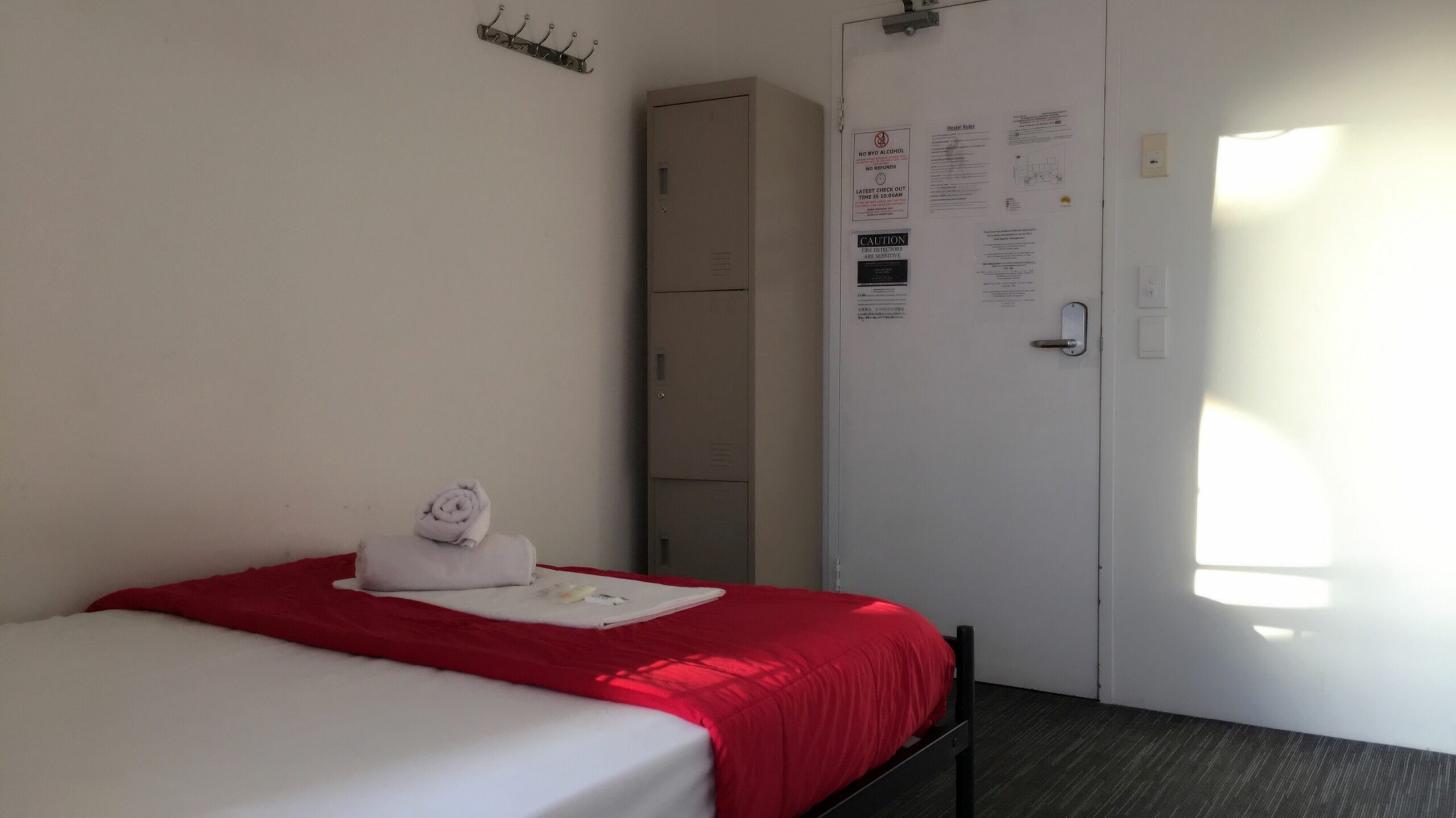 Gold Coast Backpackers - Hostel