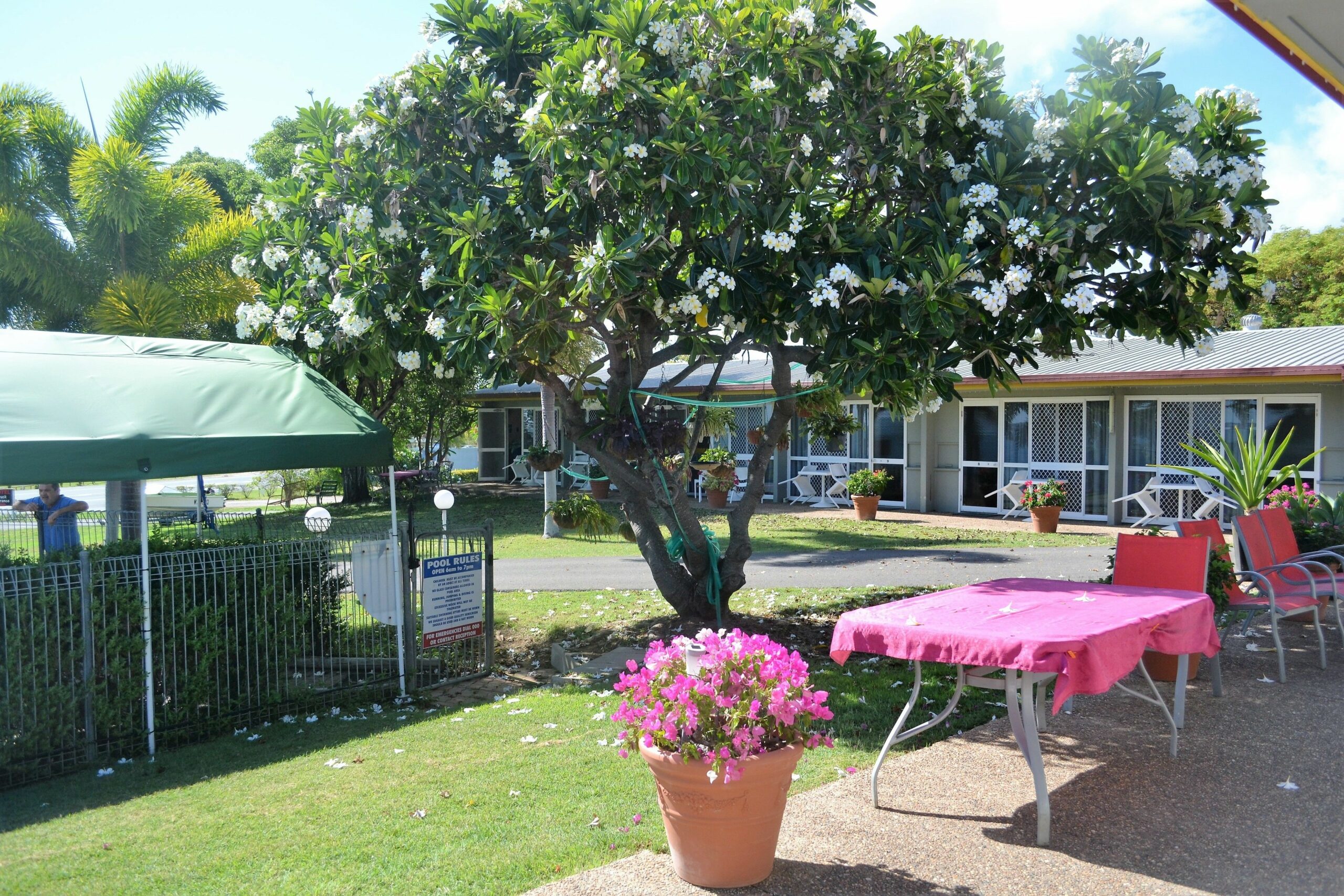 Ocean View Motel Bowen