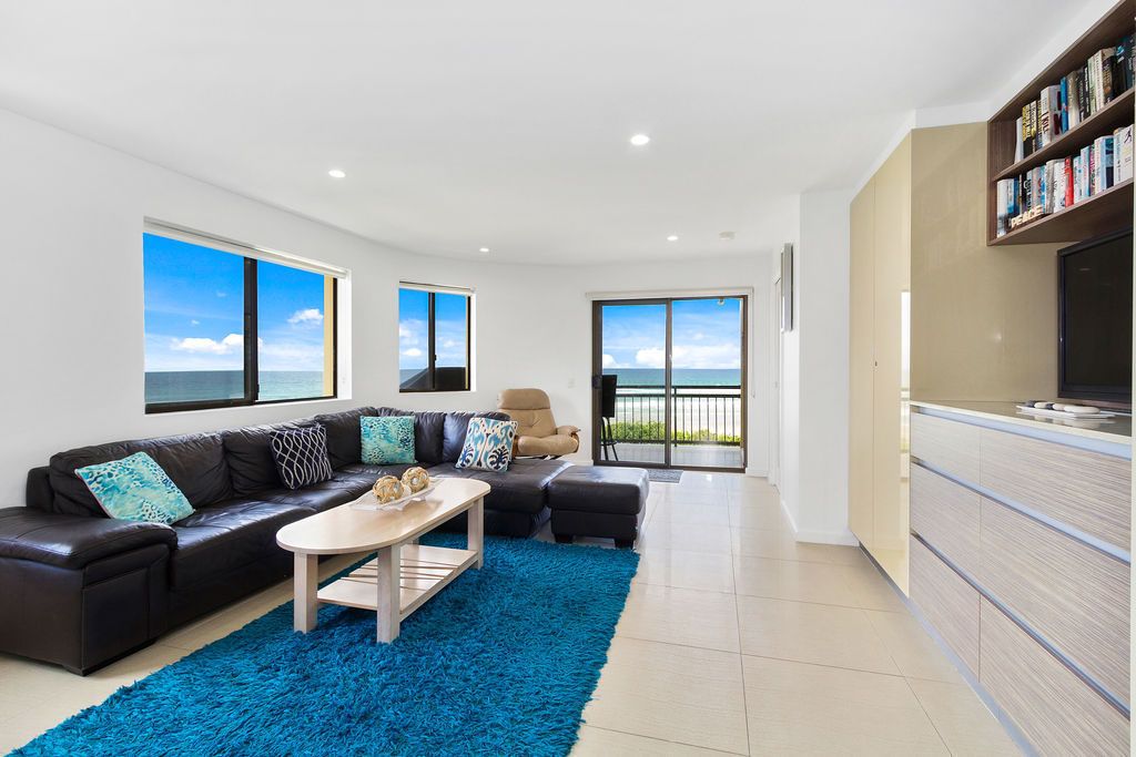 Shoreline Nine Penthouse With Ocean Views