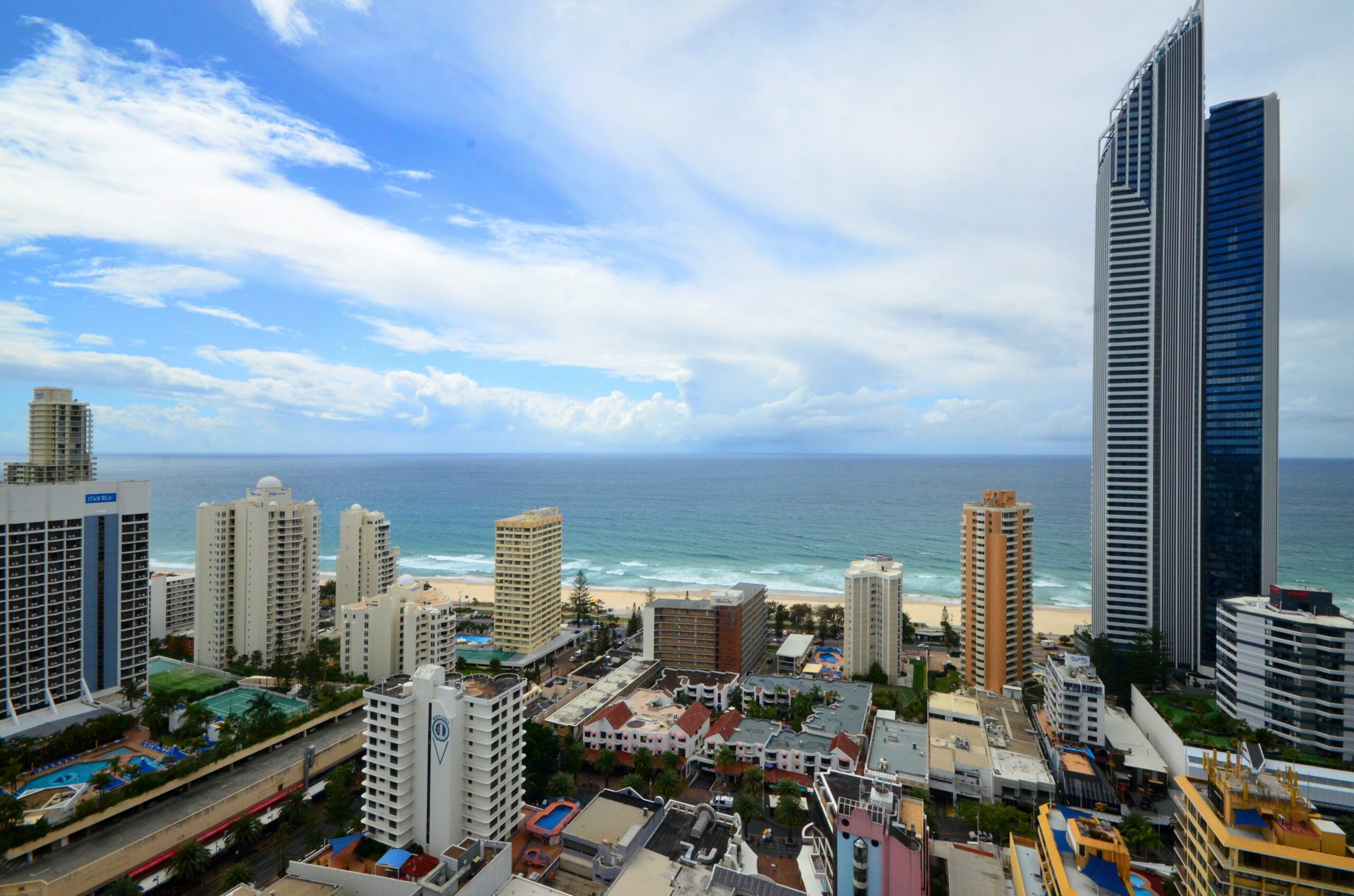 Chevron Renaissance - HR Surfers Paradise