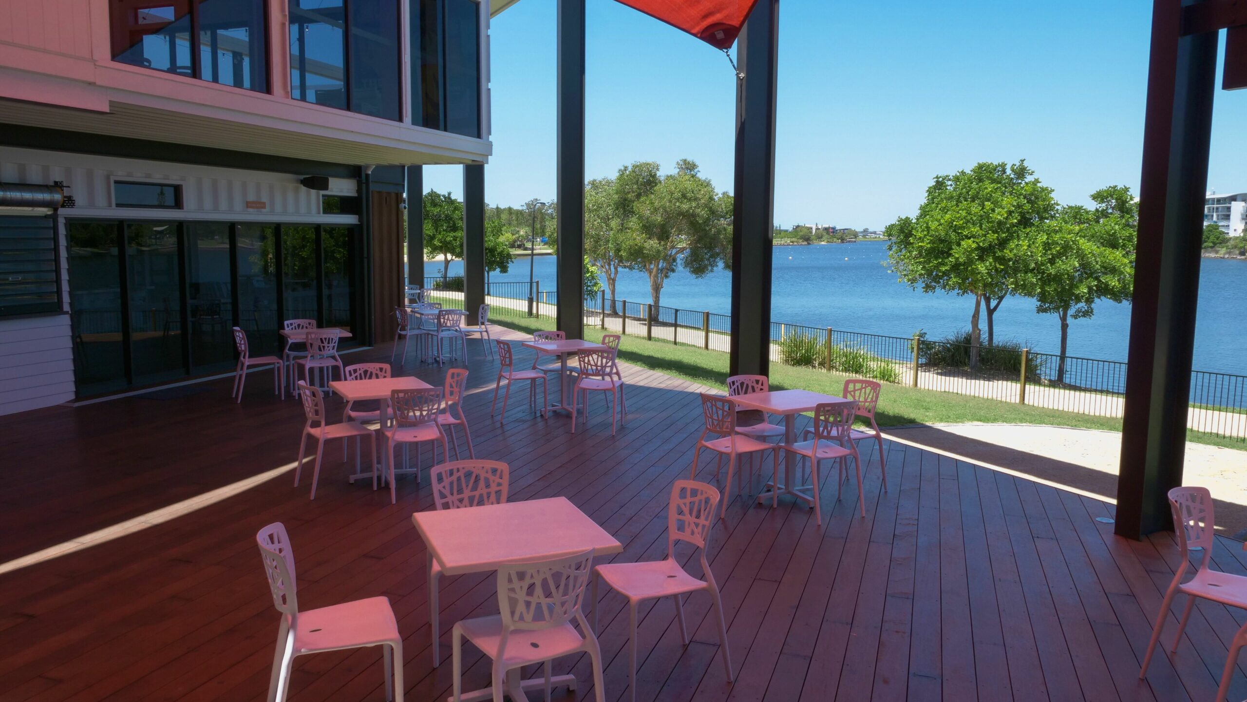 Lake Kawana Accommodation