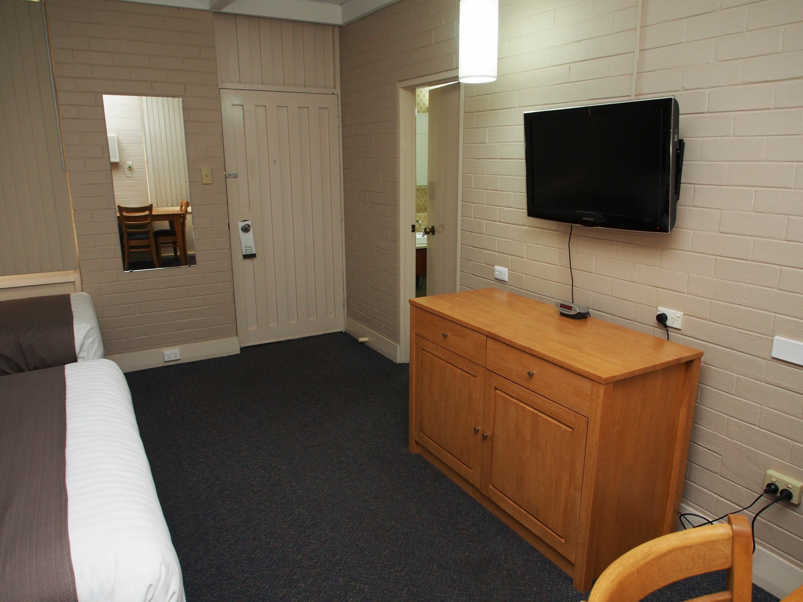 Dongara Hotel Motel