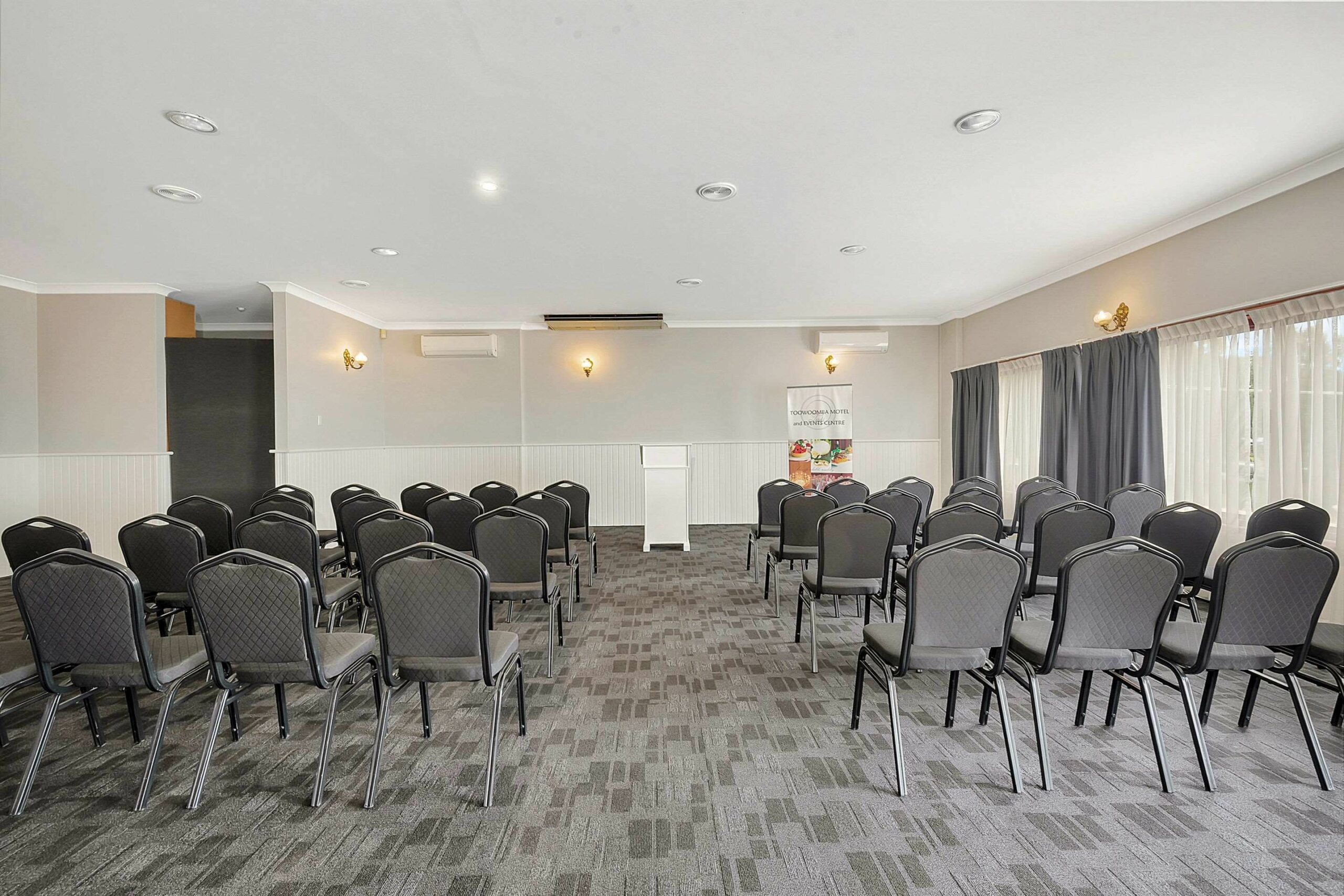 Econo Lodge Toowoomba Motel & Events Centre