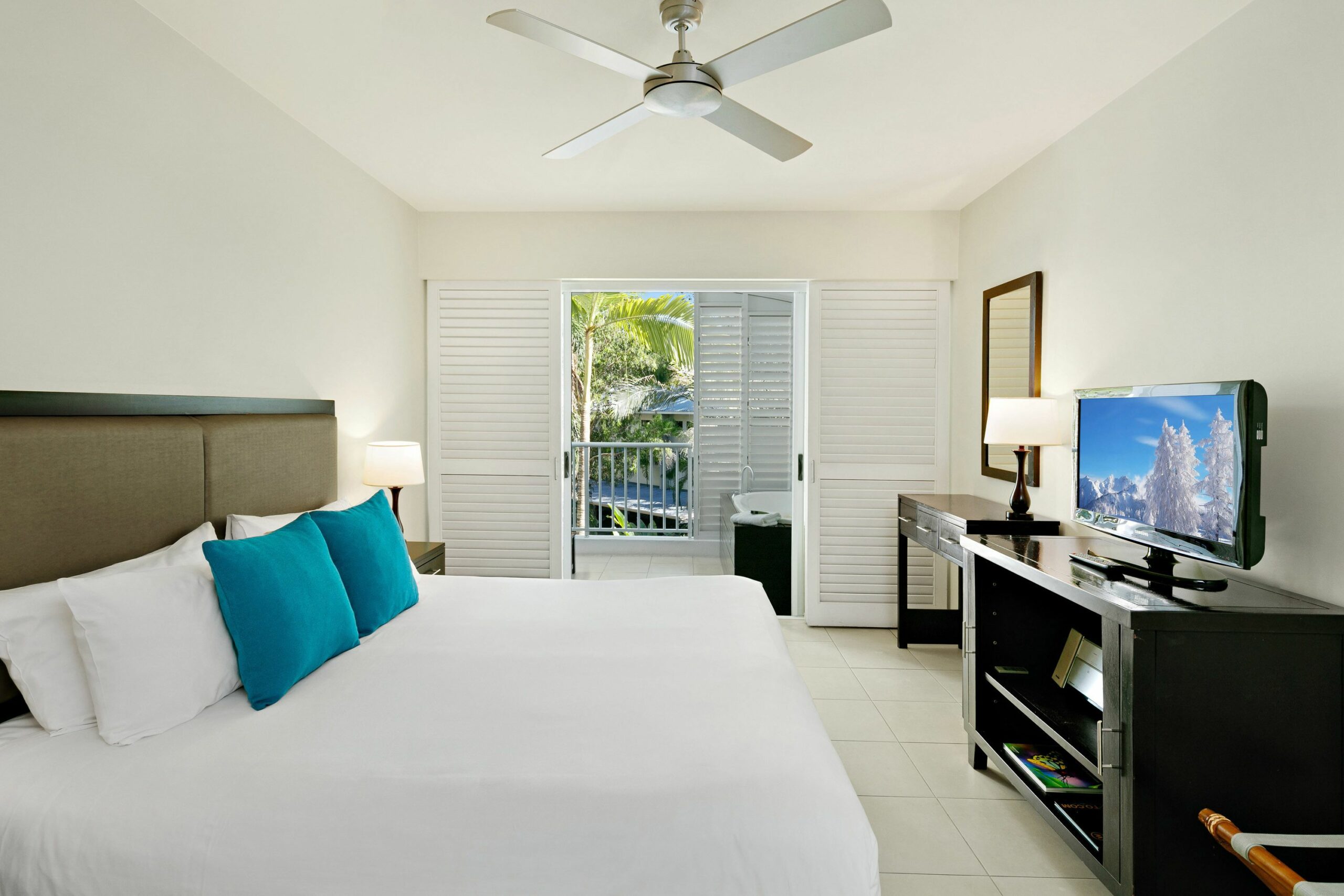 Peppers Beach Club and Spa - Palm Cove