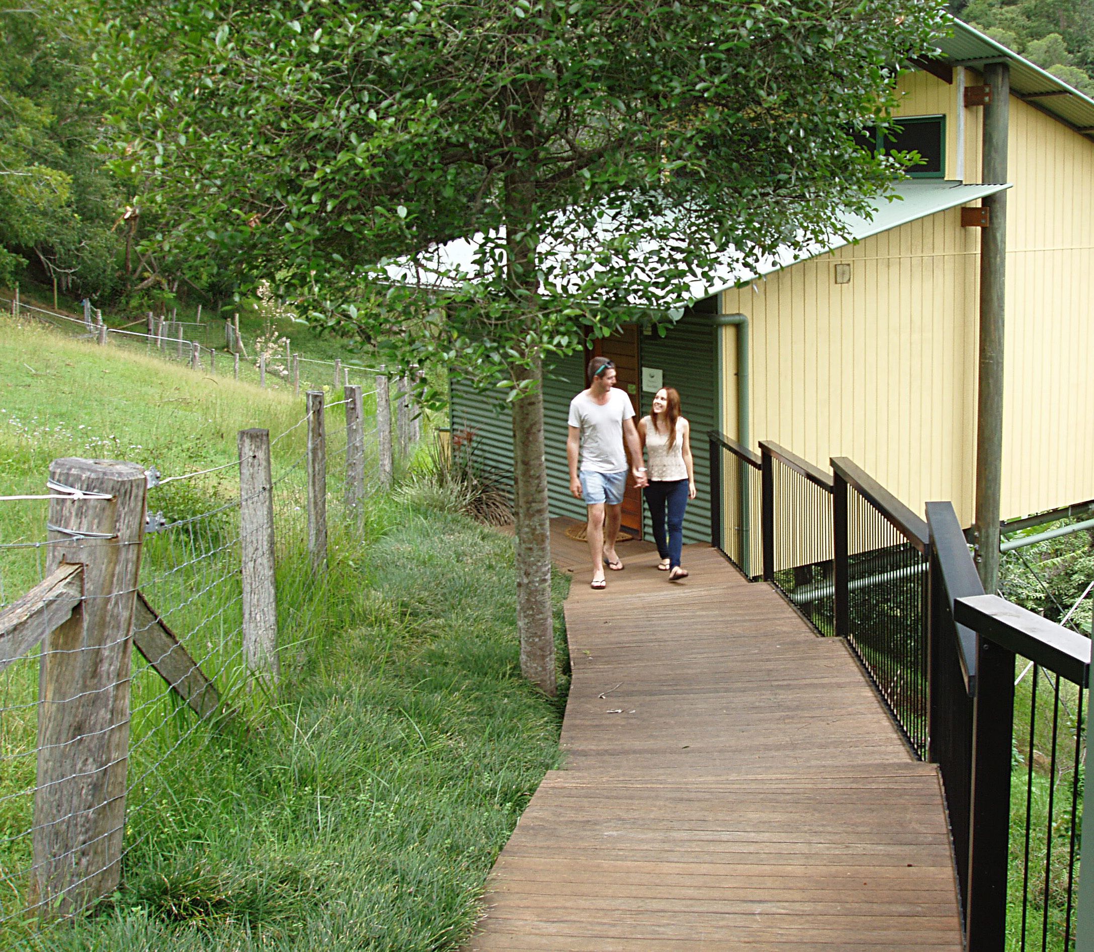 Dayboro Cottages & Llama Walks