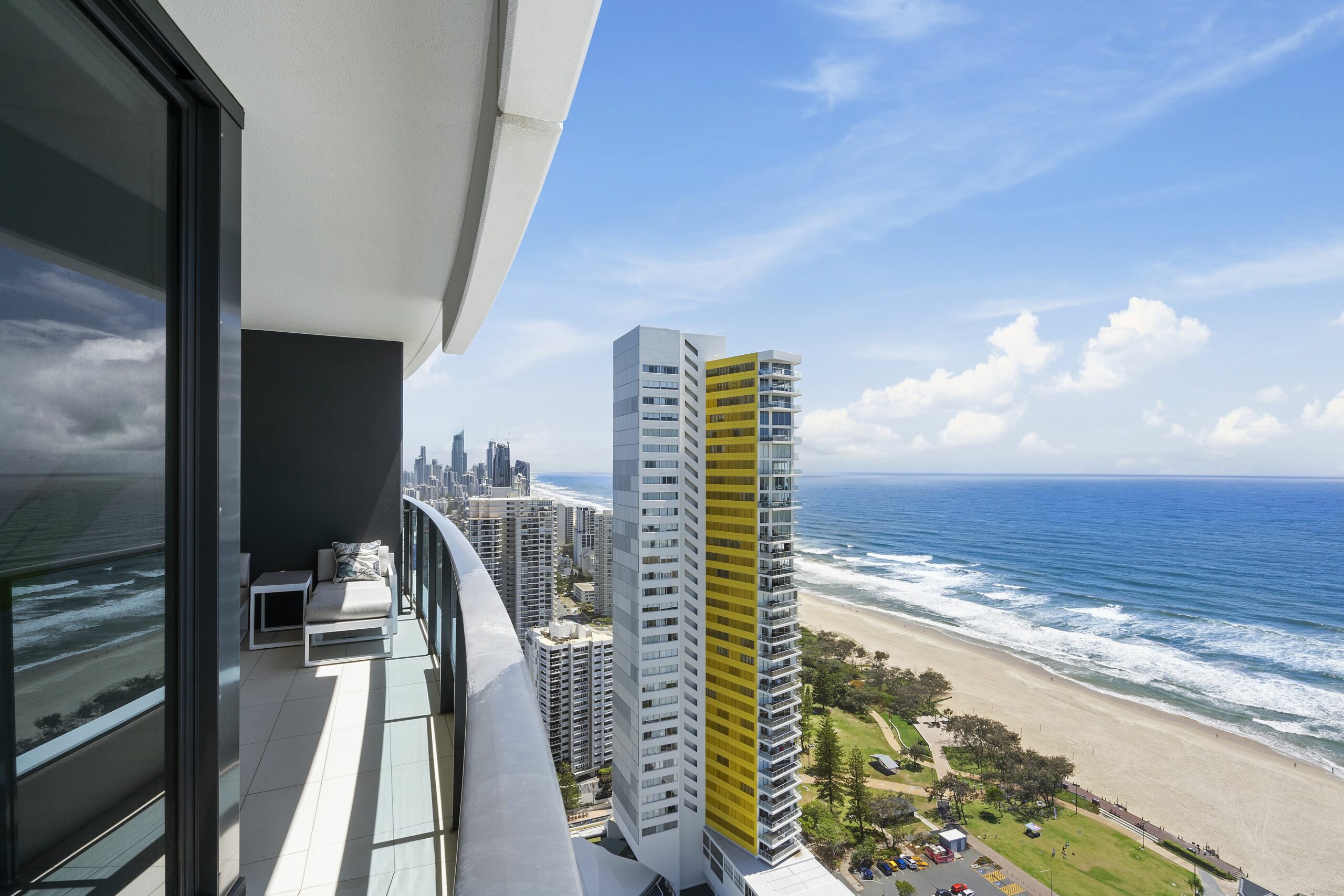 The Oracle Resort Broadbeach - GCLR