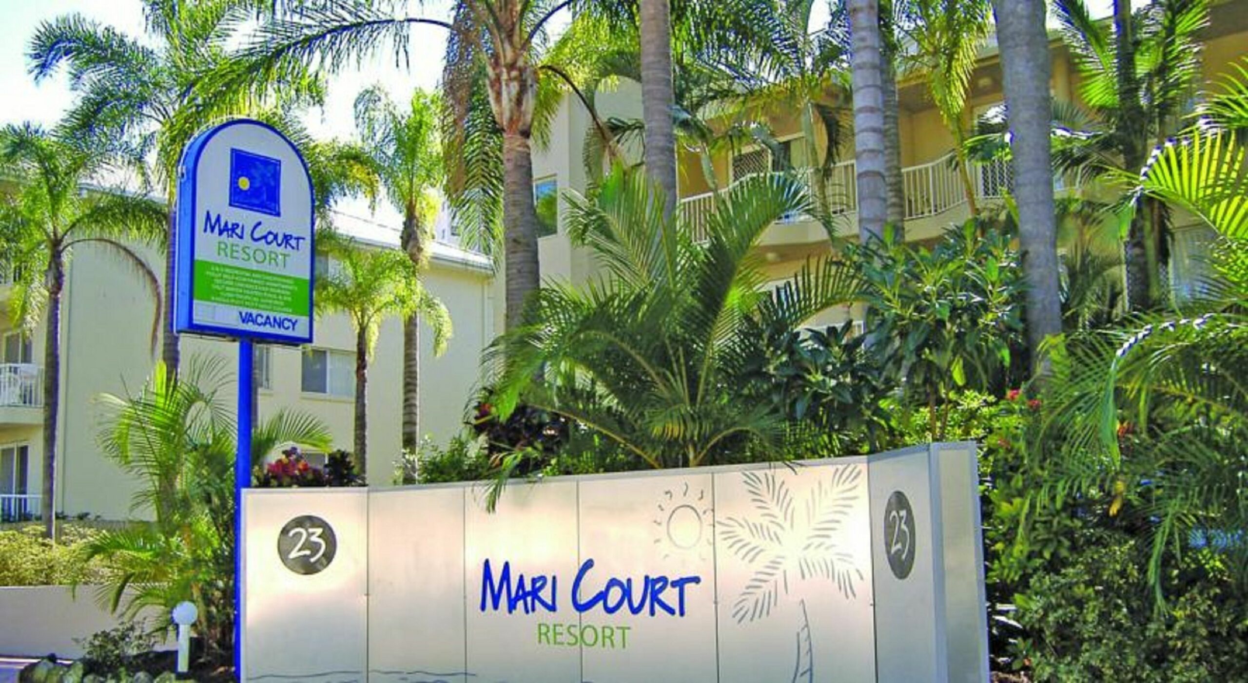 Mari Court Resort