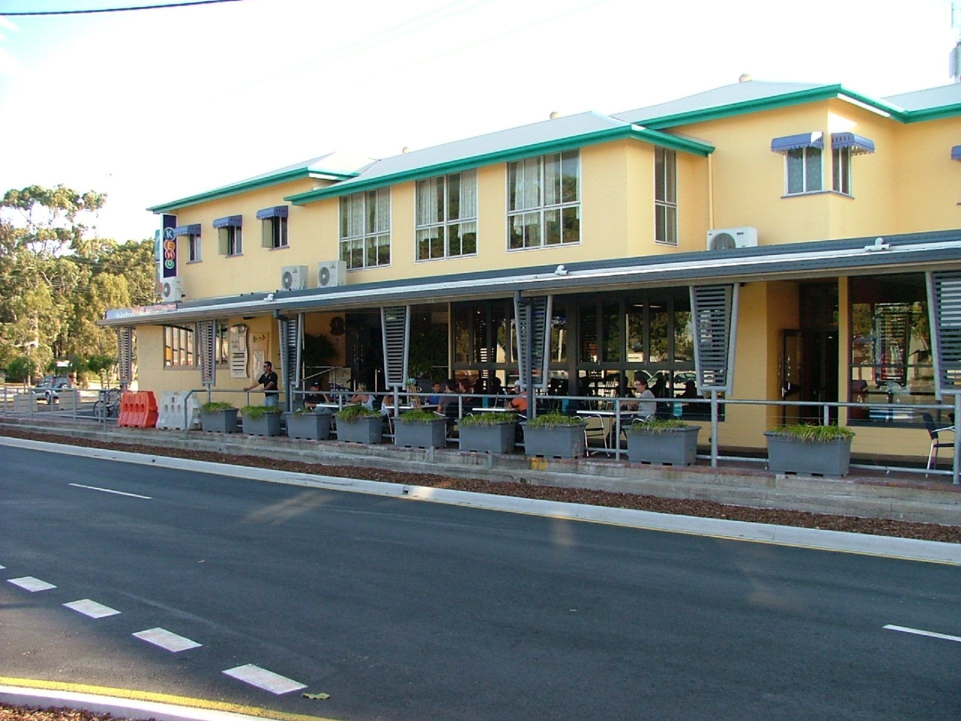 Enjoy the sea Breezes From the Balcony - Boyd St, Woorim