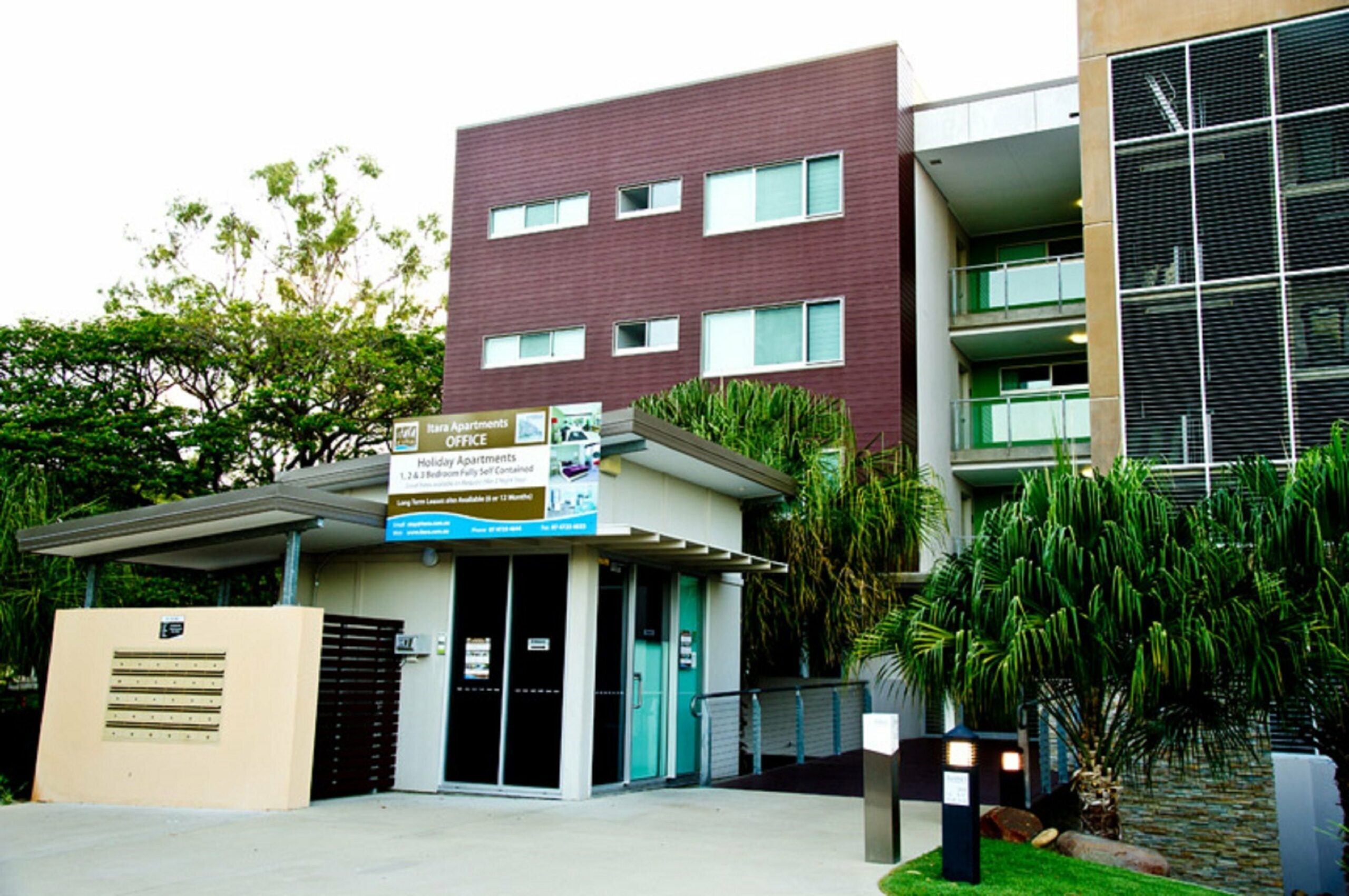 Itara Apartments