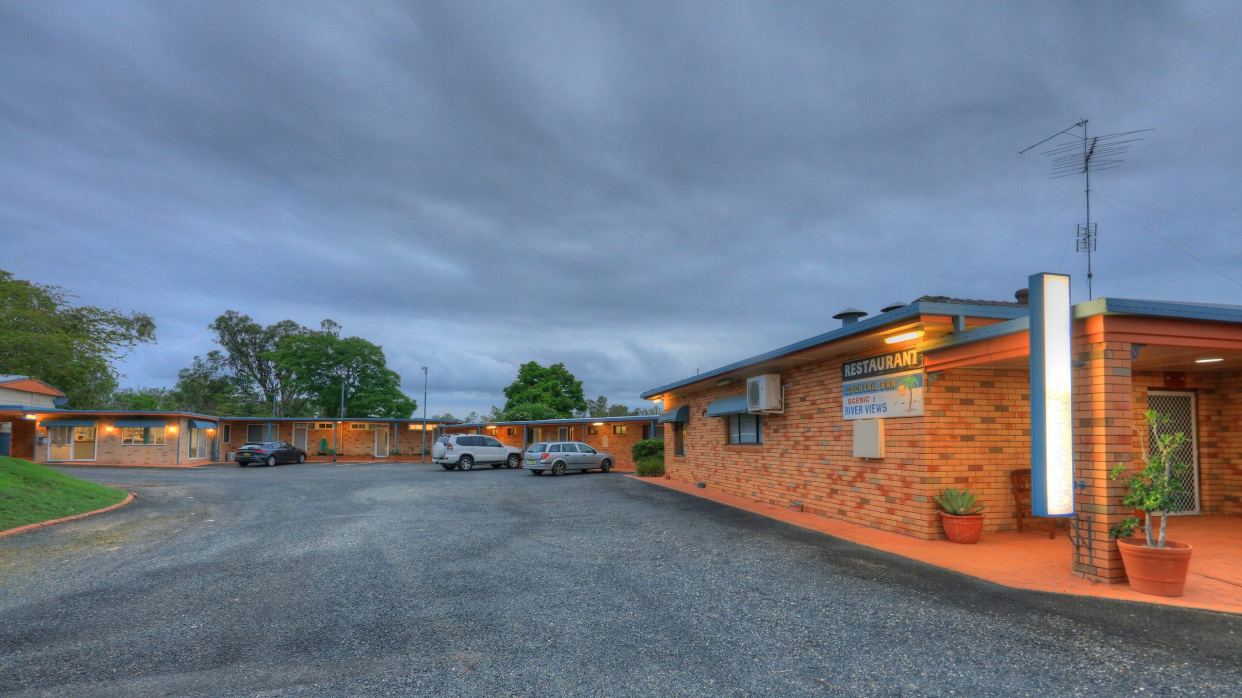 Jacaranda Motor Lodge