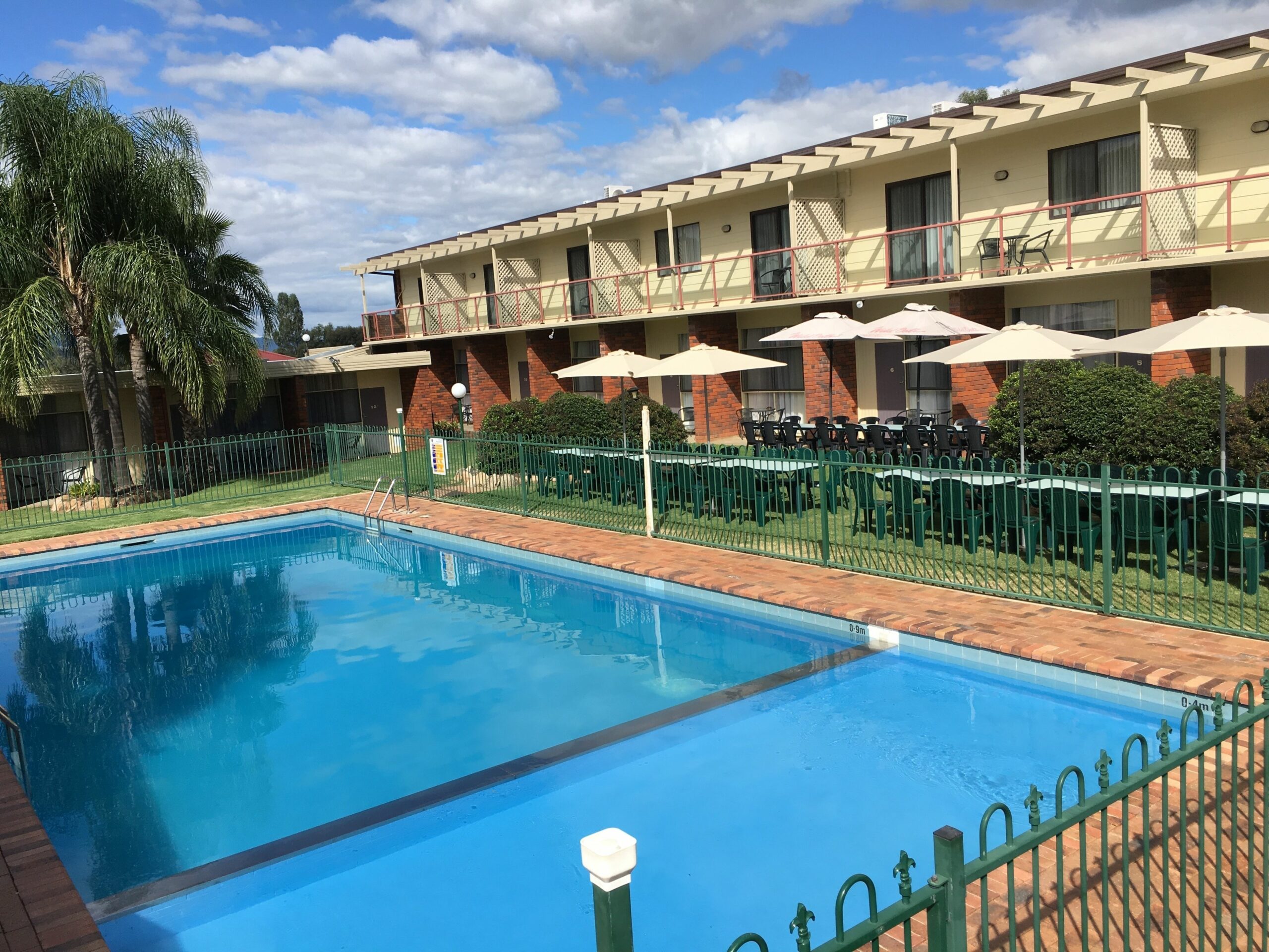 Redhill Tamworth Motor Inn & Conference Centre