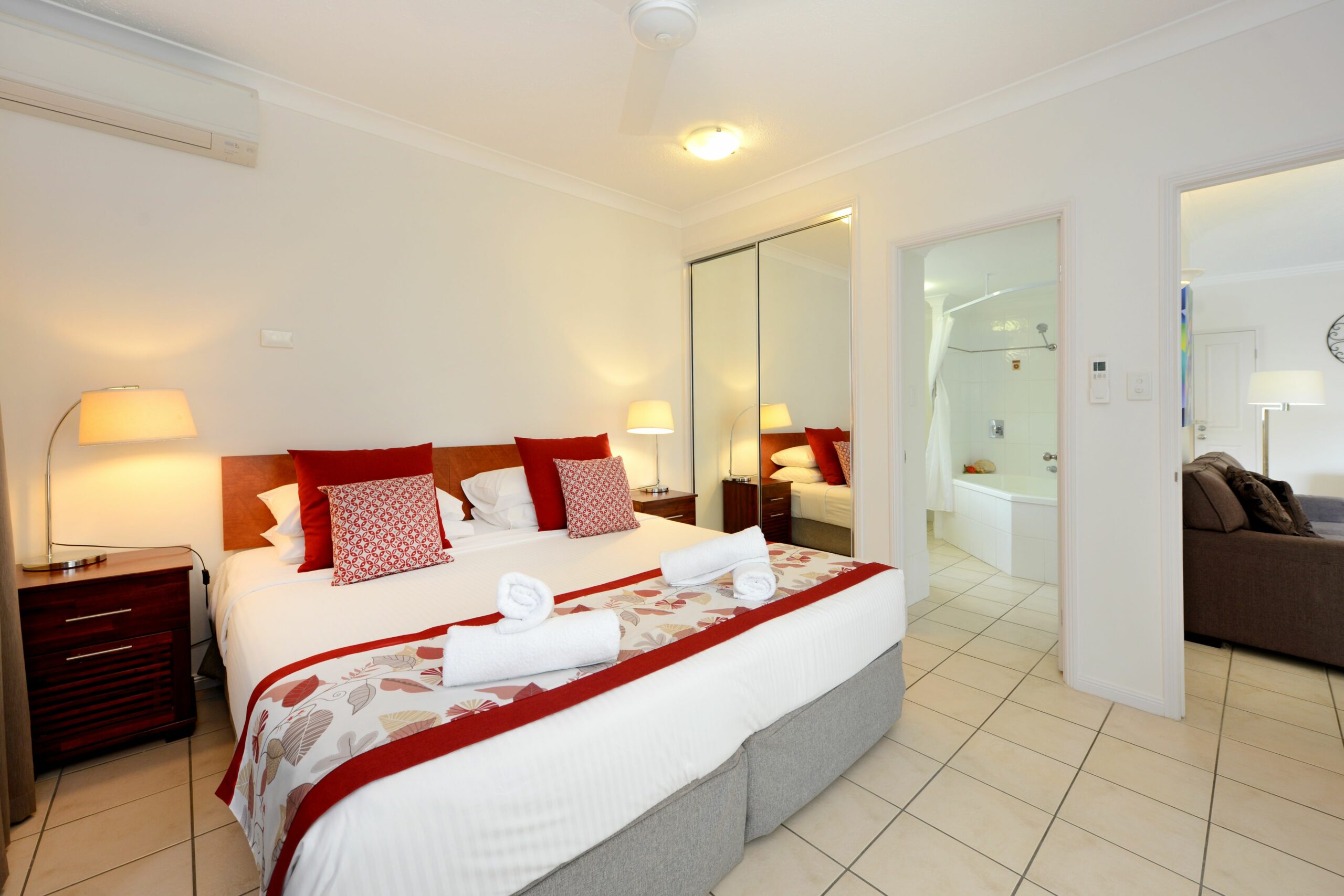 Central Plaza Port Douglas Apartments