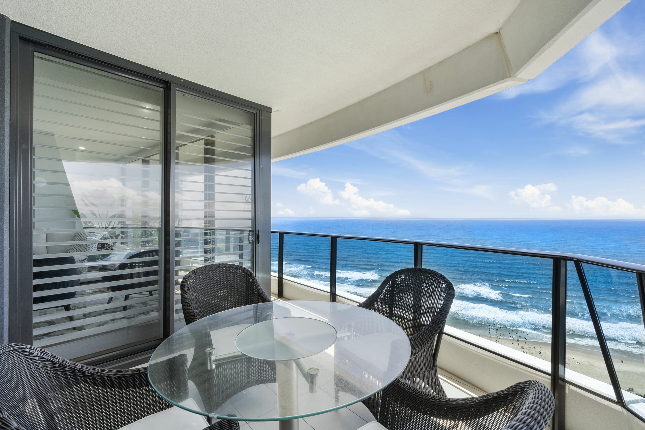 The Oracle Resort Broadbeach - GCLR