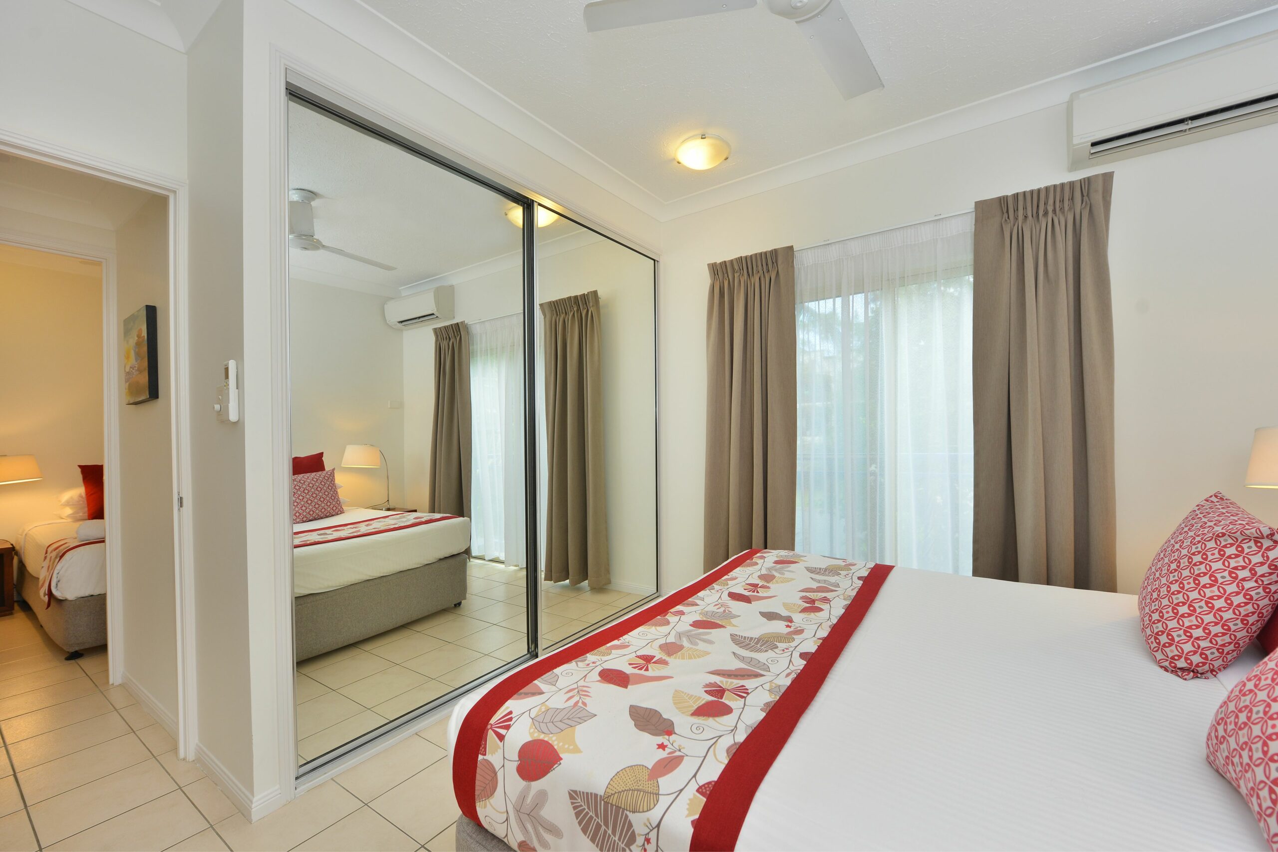 Central Plaza Port Douglas Apartments