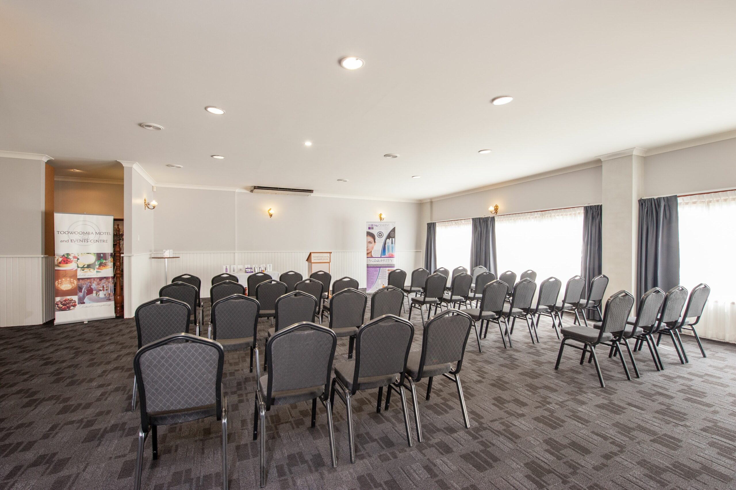 Econo Lodge Toowoomba Motel & Events Centre