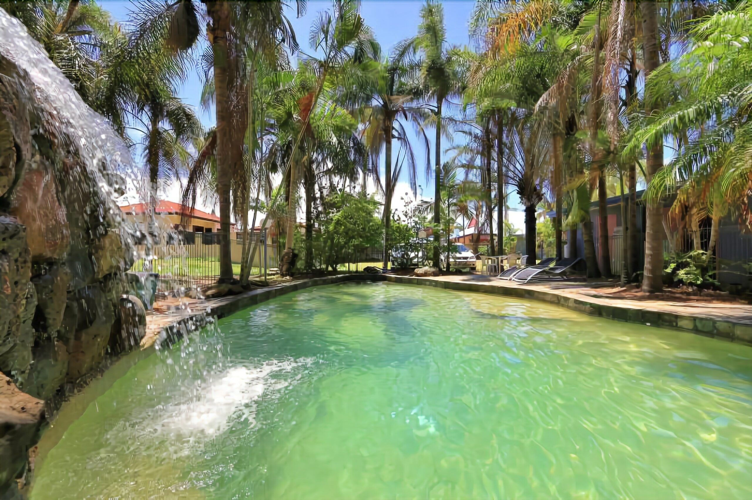 Bargara Gardens Motel & Holiday Villas