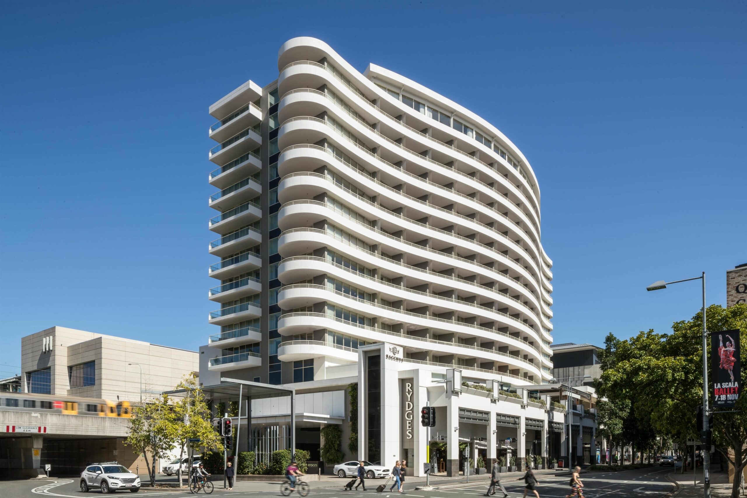 Rydges South Bank