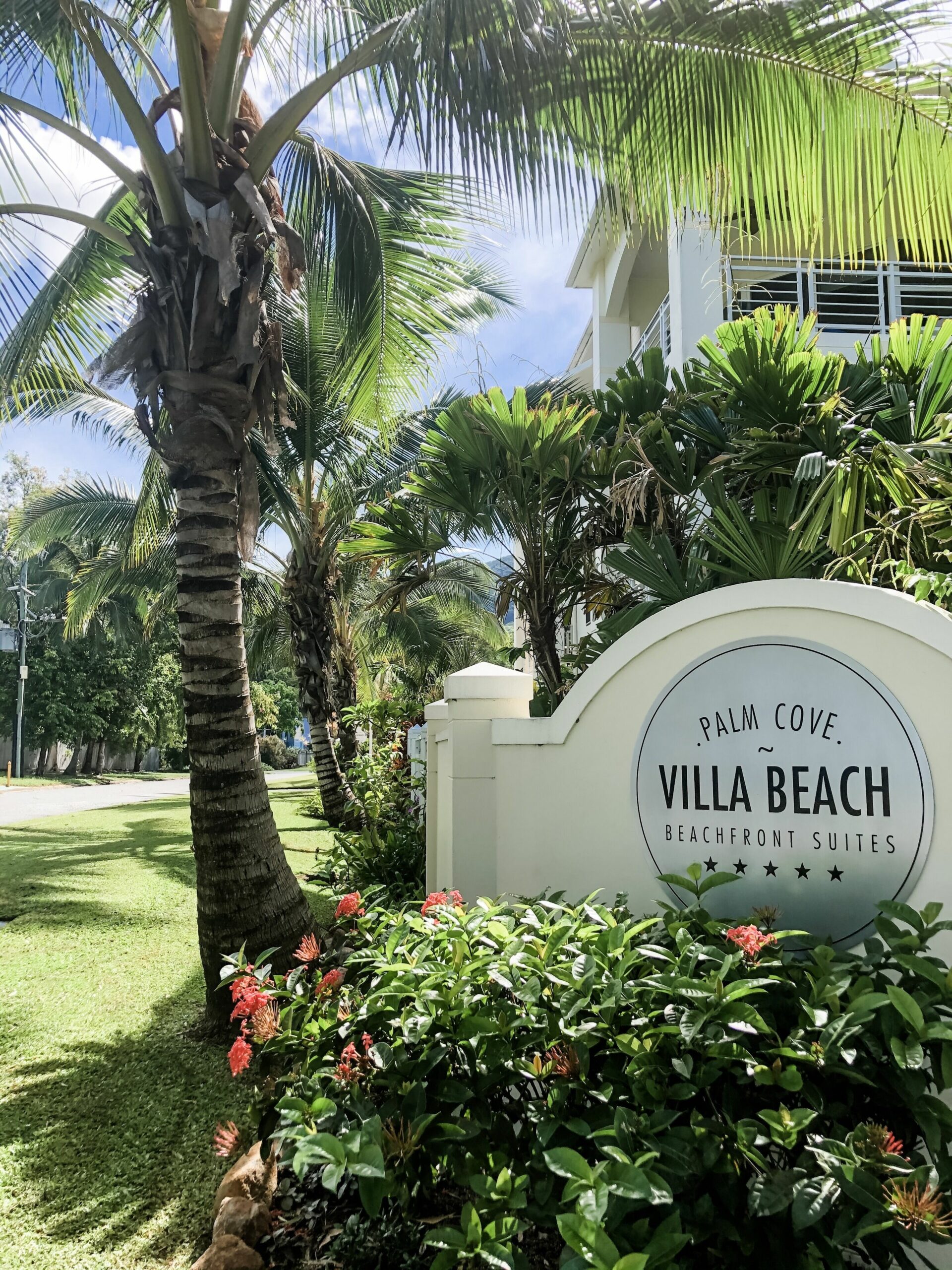 Villa Beach Palm Cove