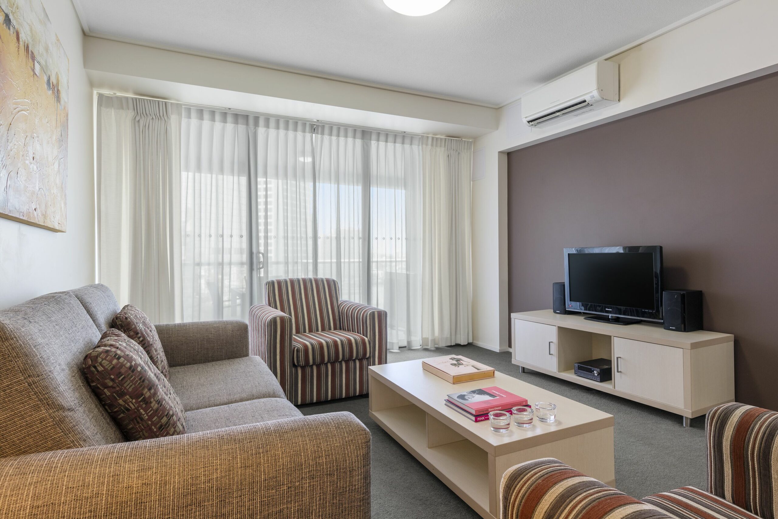 Oaks Brisbane on Felix Suites