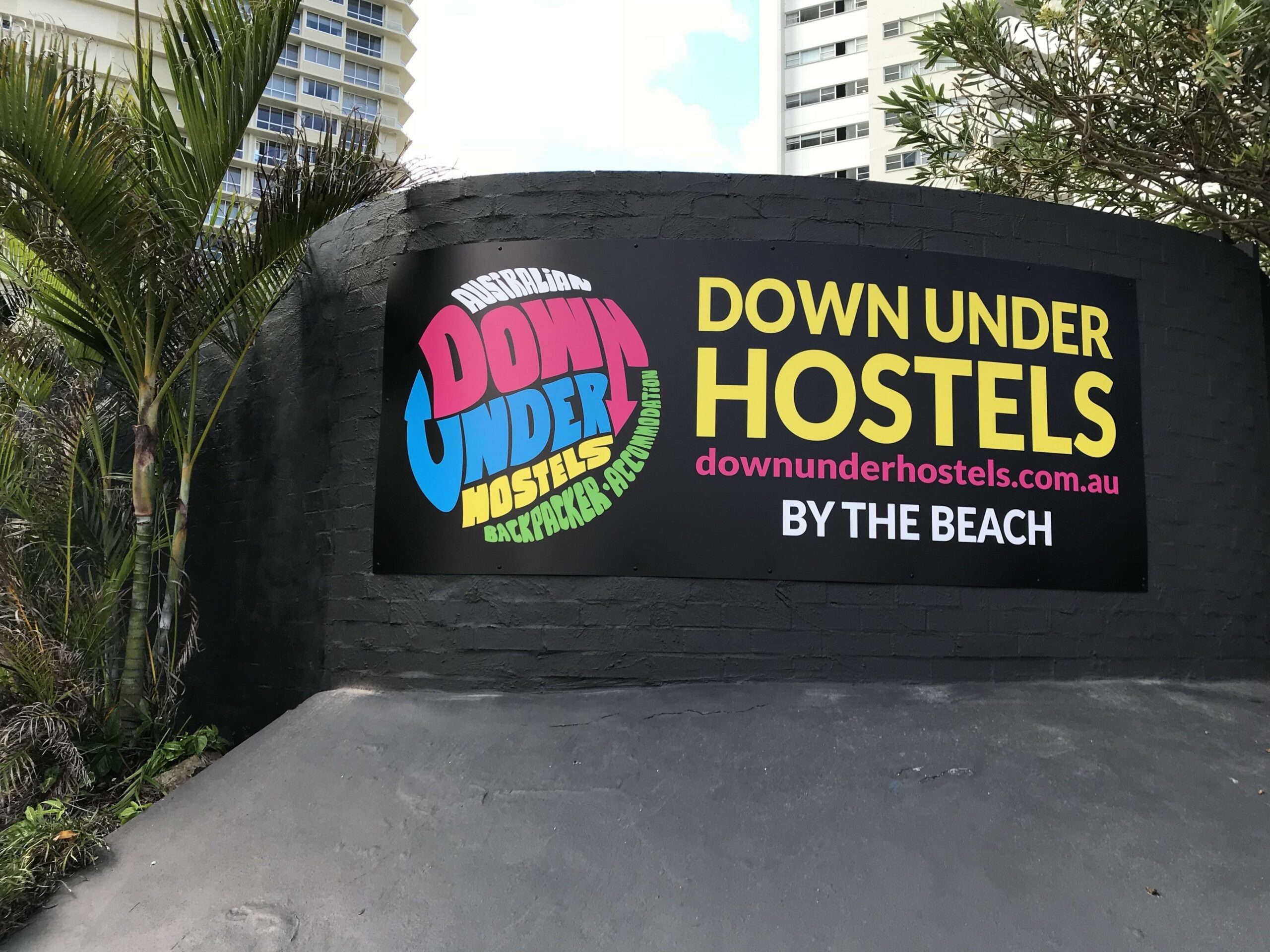 Down Under Hostels by the beach