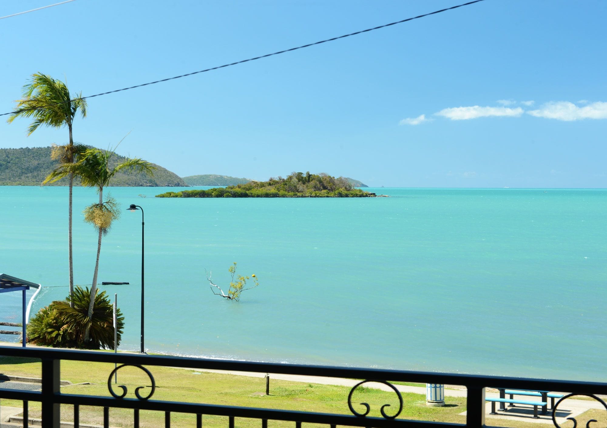 Whitsunday Waterfront Apartments