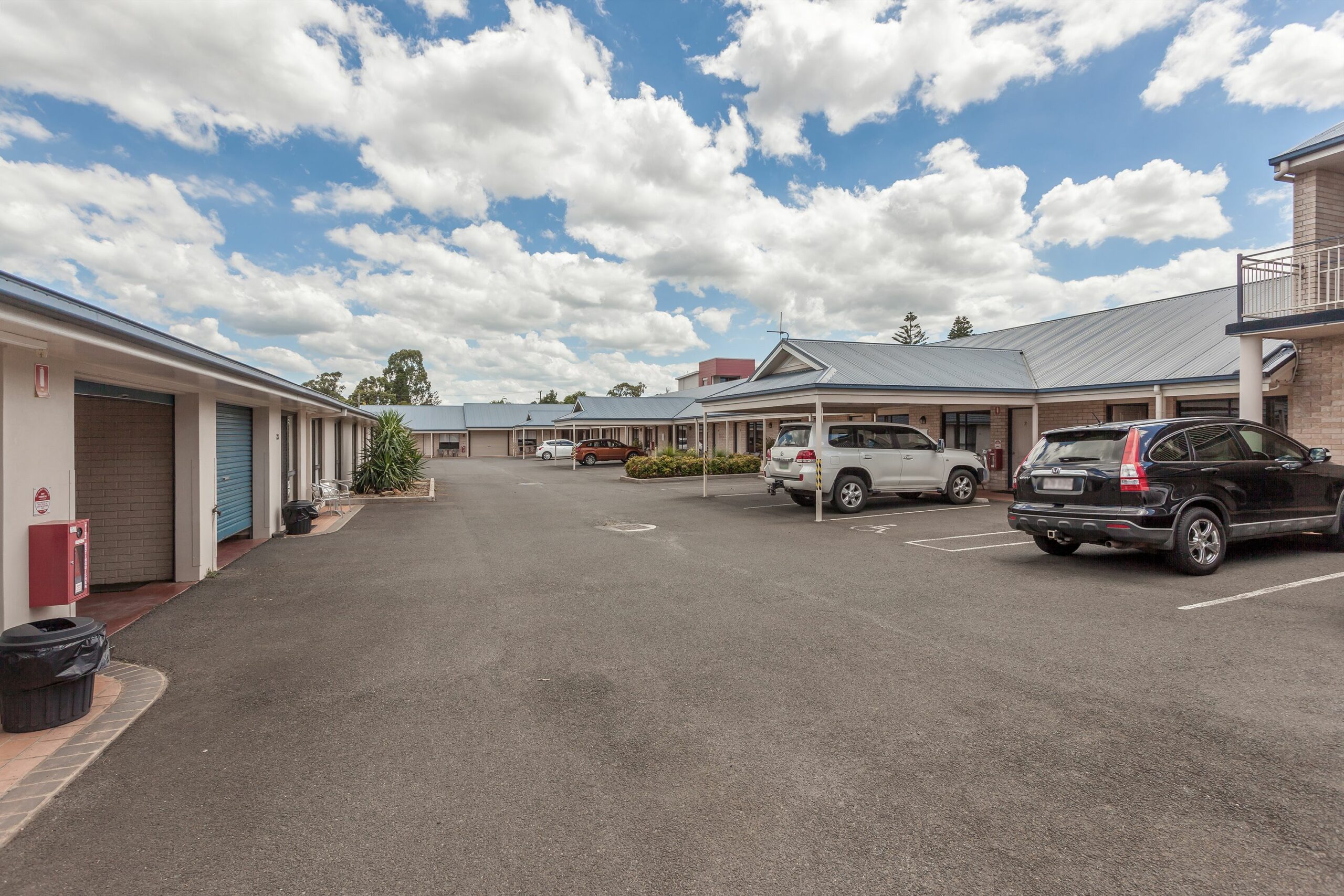 Clifford Gardens Motor Inn