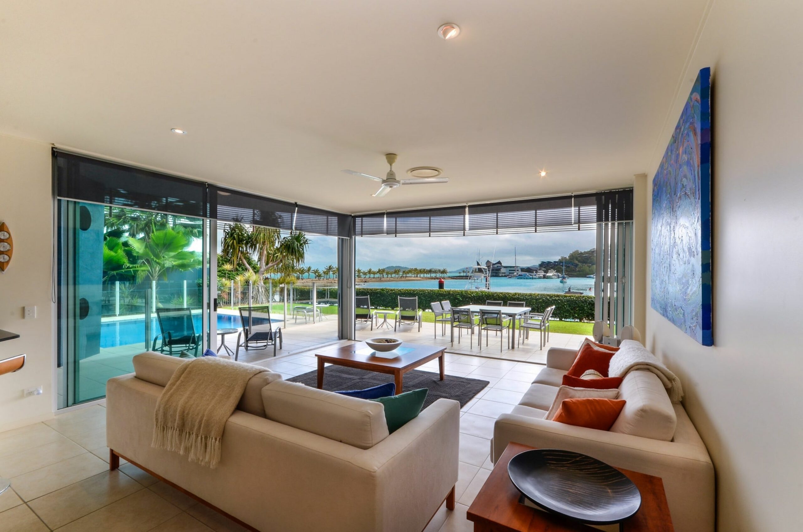 Pavilion 17 Oceanfront Ground Floor 4 Bedroom Heated Pool Plus Golf Buggy